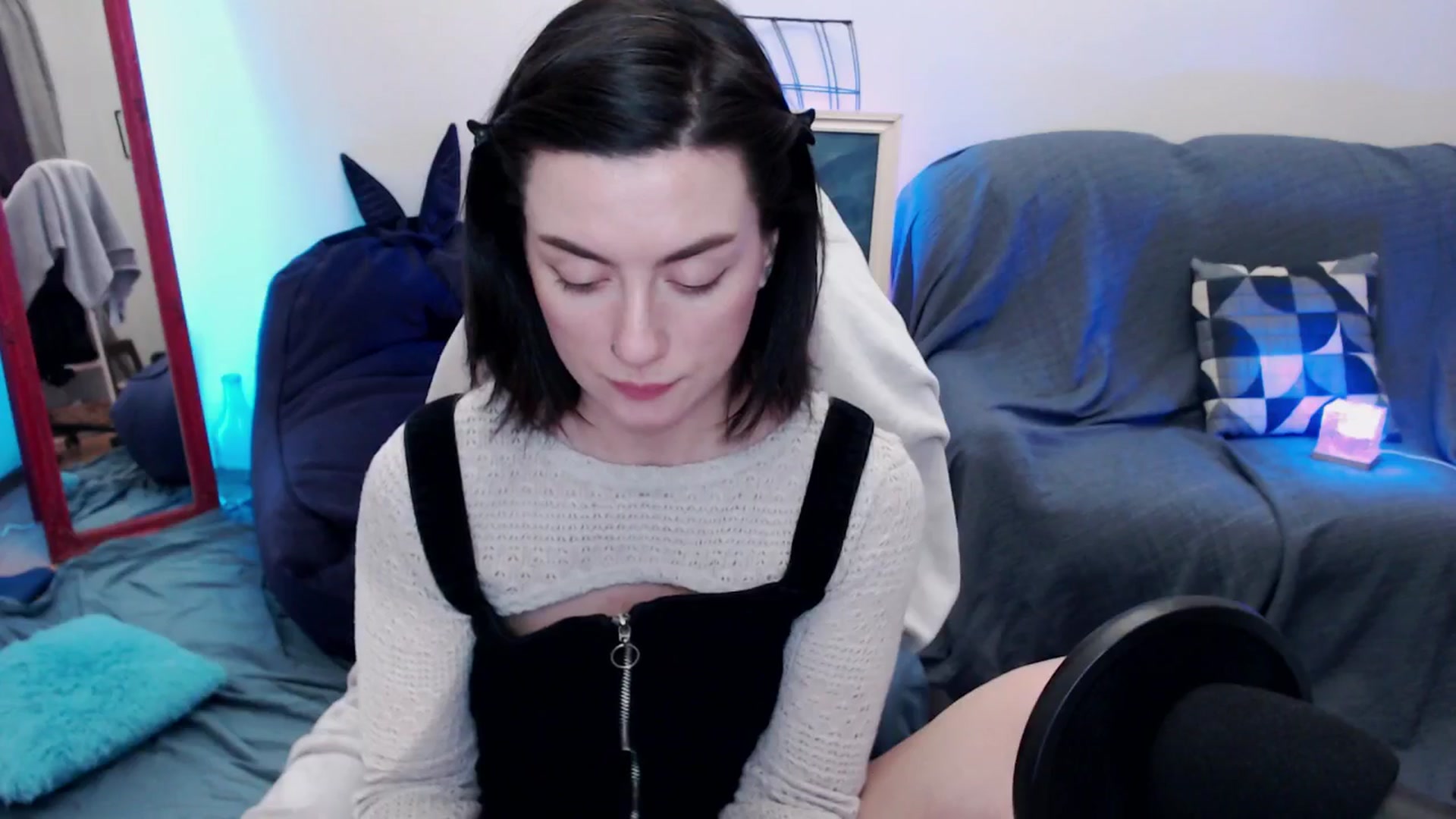 Gallery image thumbnail from HeyAriel's myfreecams stream on, 09/28/2025, 15:36 image 5 of 20
