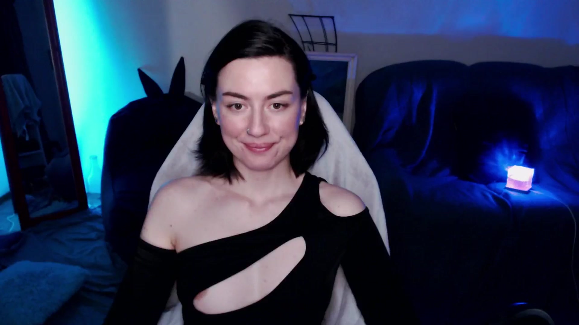 Gallery image thumbnail from HeyAriel's myfreecams stream on, 09/30/2025, 19:26 image 3 of 20