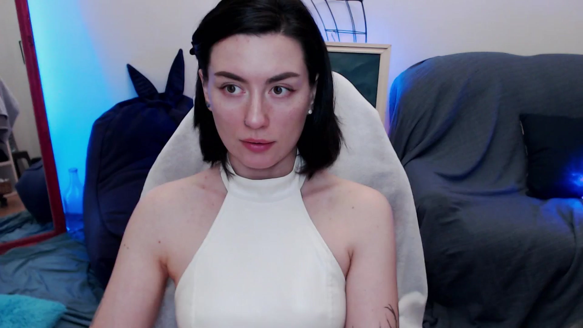 Gallery image thumbnail from HeyAriel's myfreecams stream on, 10/04/2025, 08:19 image 4 of 20