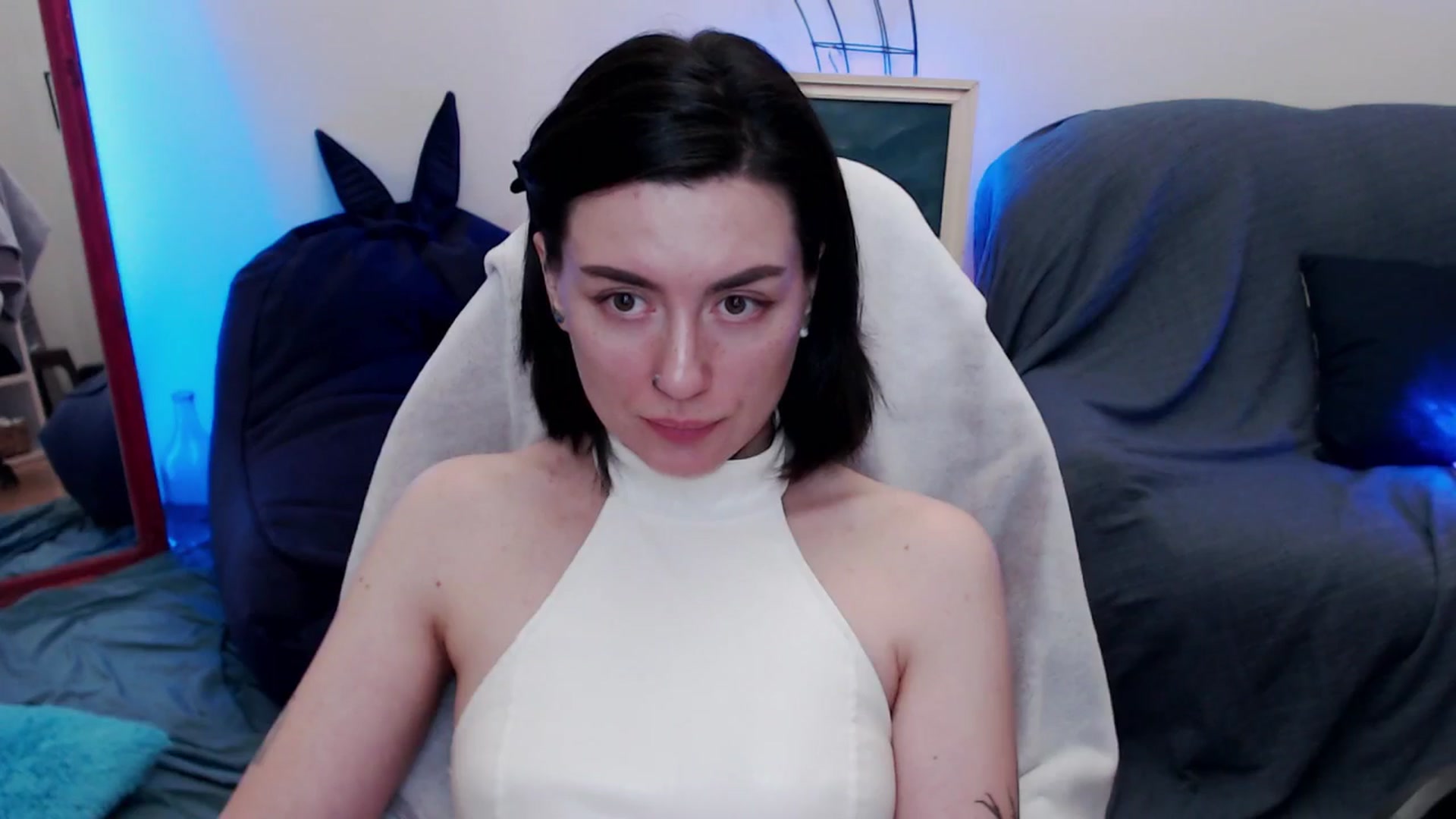 Gallery image thumbnail from HeyAriel's myfreecams stream on, 10/04/2025, 08:19 image 15 of 20