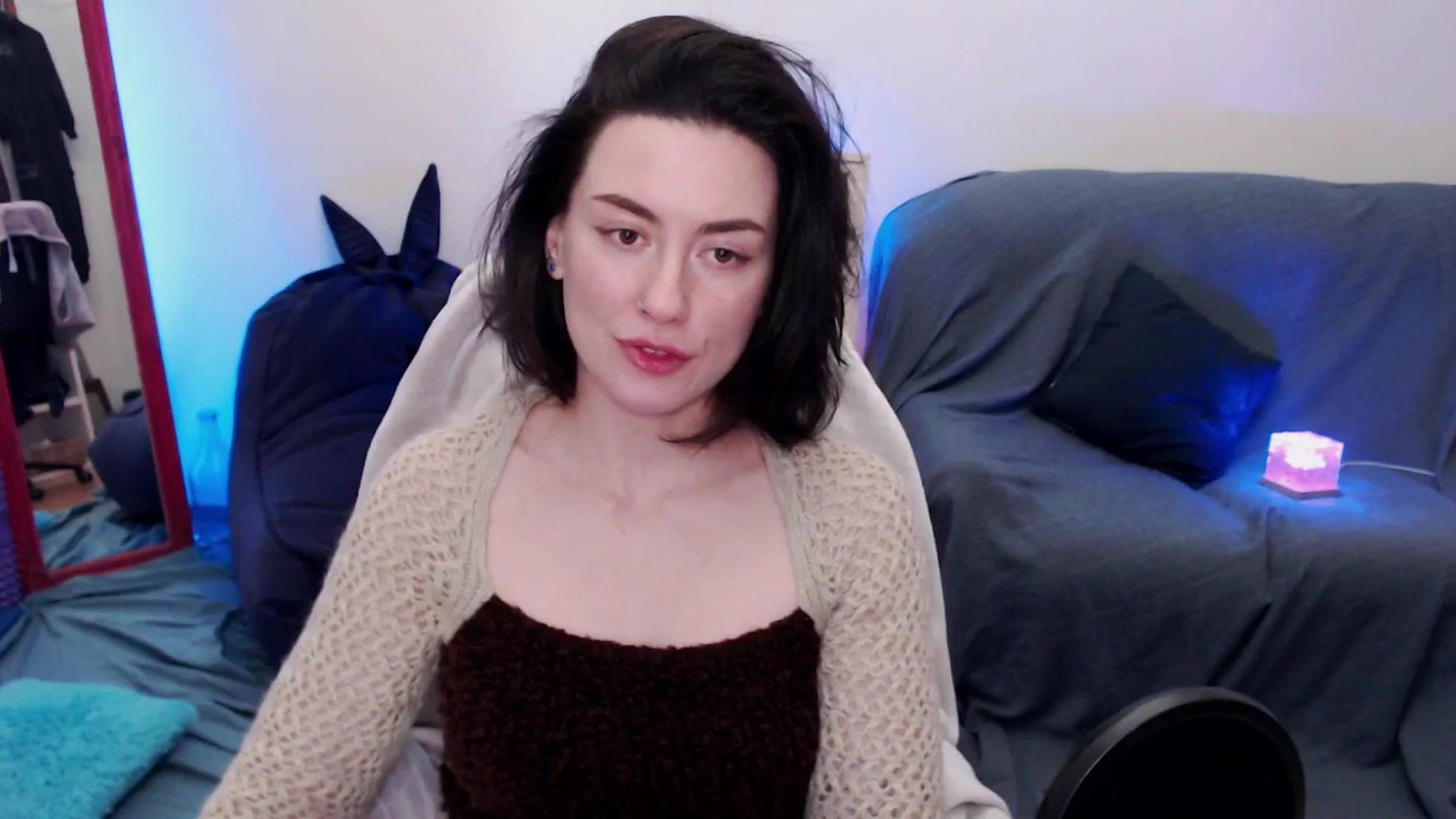 Gallery image thumbnail from HeyAriel's myfreecams stream on, 10/05/2025, 17:00 image 2 of 20