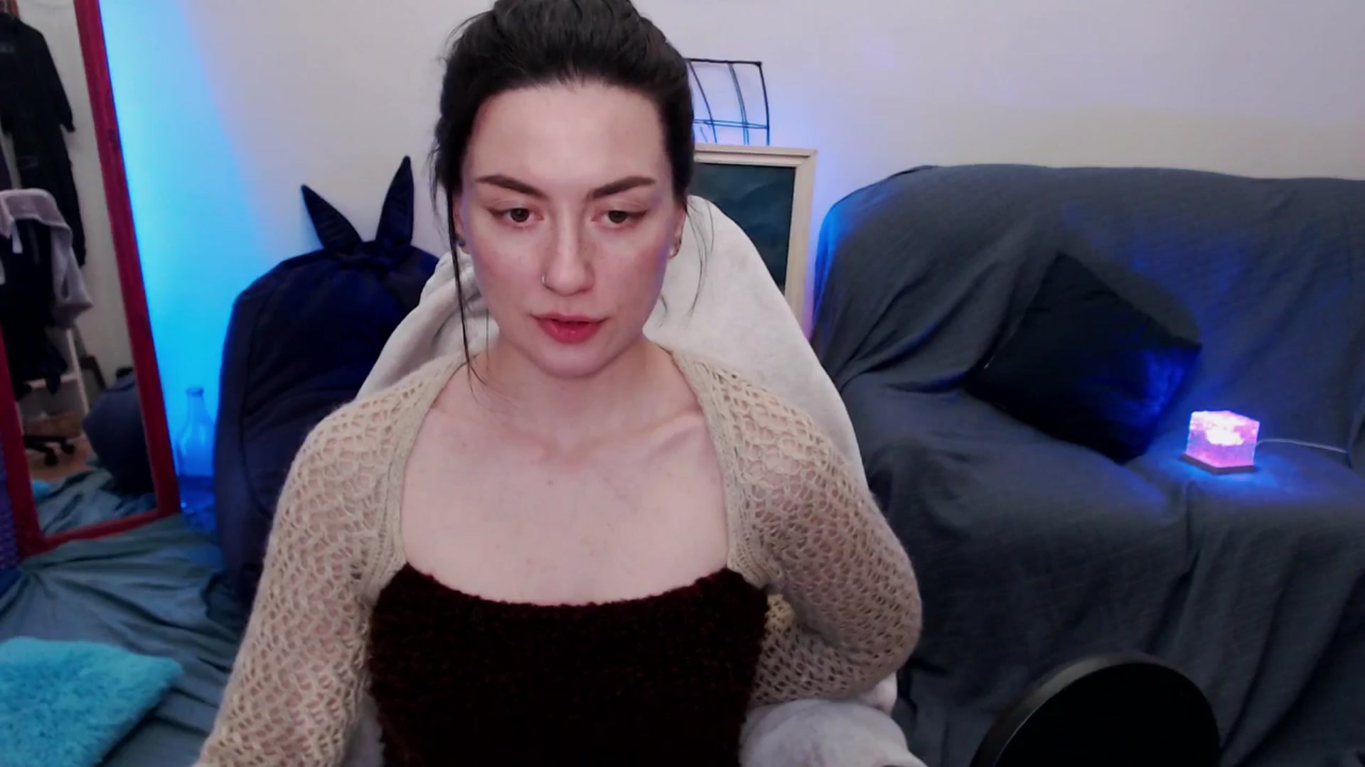 Gallery image thumbnail from HeyAriel's myfreecams stream on, 10/05/2025, 17:00 image 20 of 20