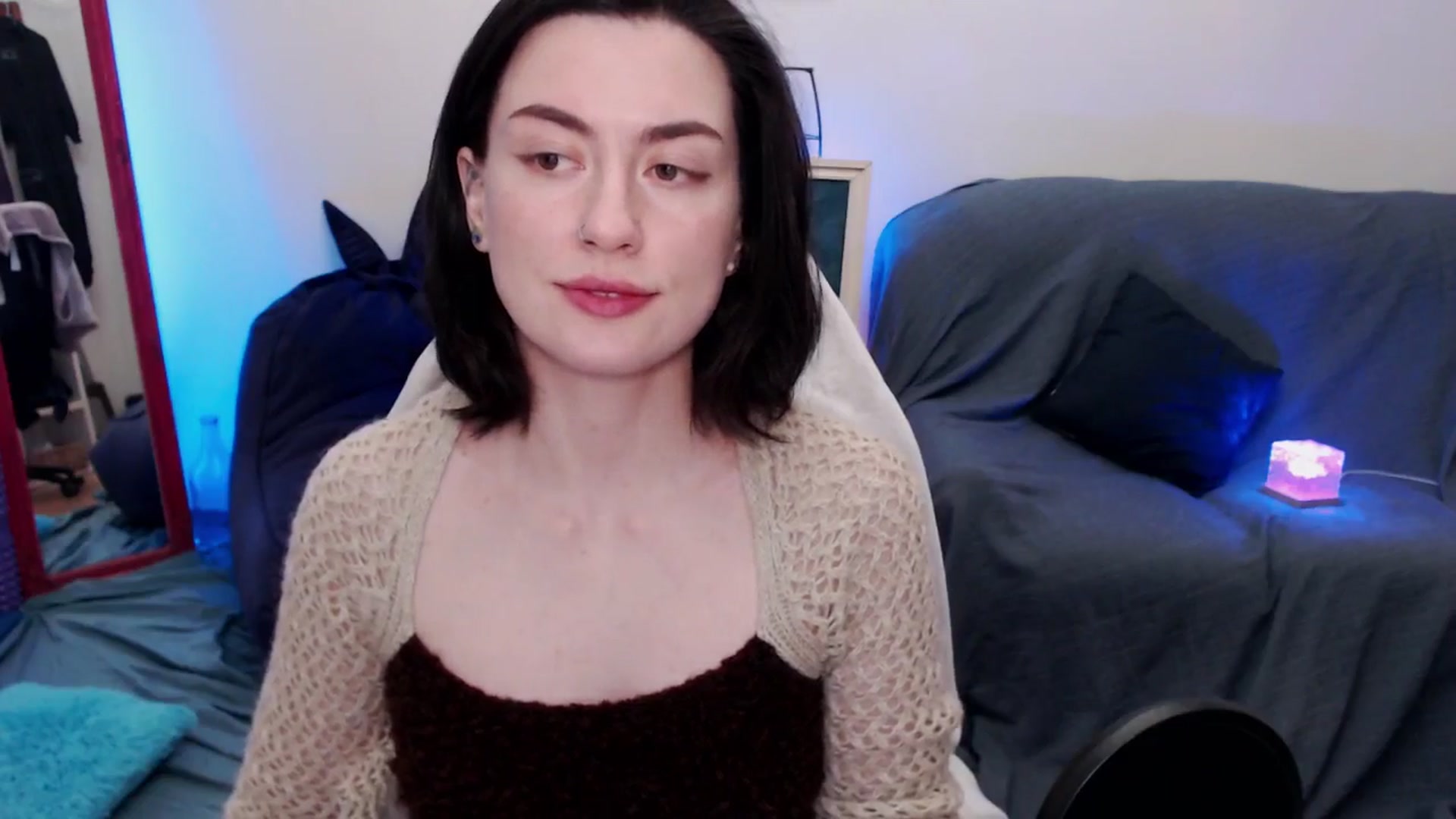 Gallery image thumbnail from HeyAriel's myfreecams stream on, 10/05/2025, 17:00 image 10 of 20