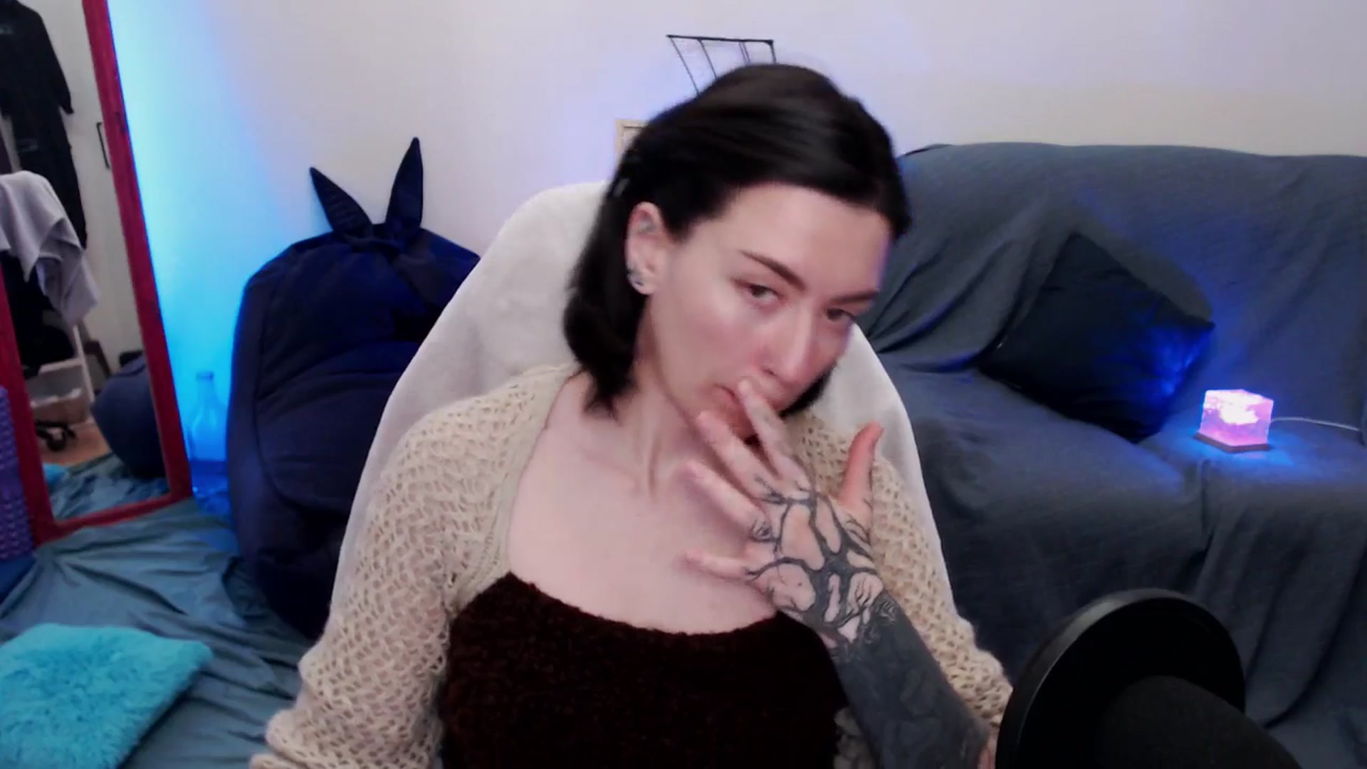 Gallery image thumbnail from HeyAriel's myfreecams stream on, 10/05/2025, 23:02 image 2 of 20