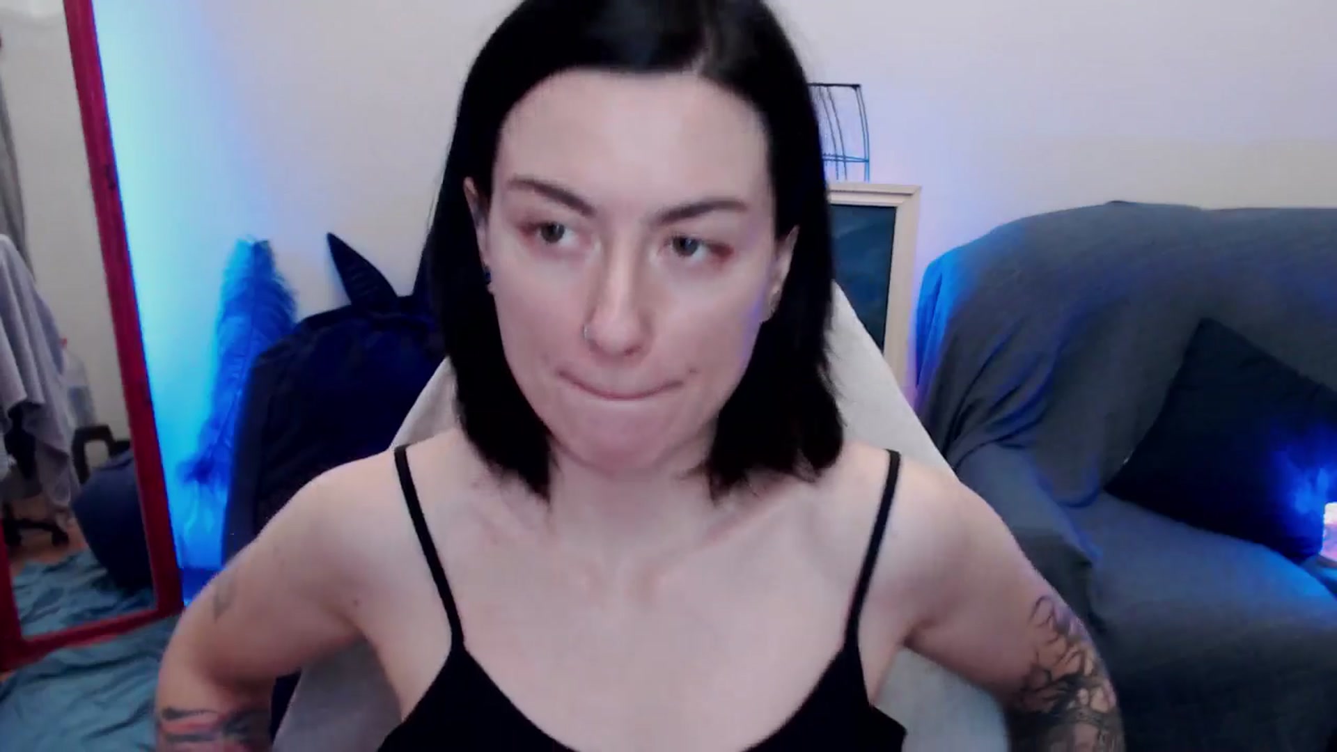 Gallery image thumbnail from HeyAriel's myfreecams stream on, 10/15/2025, 17:44 image 6 of 20