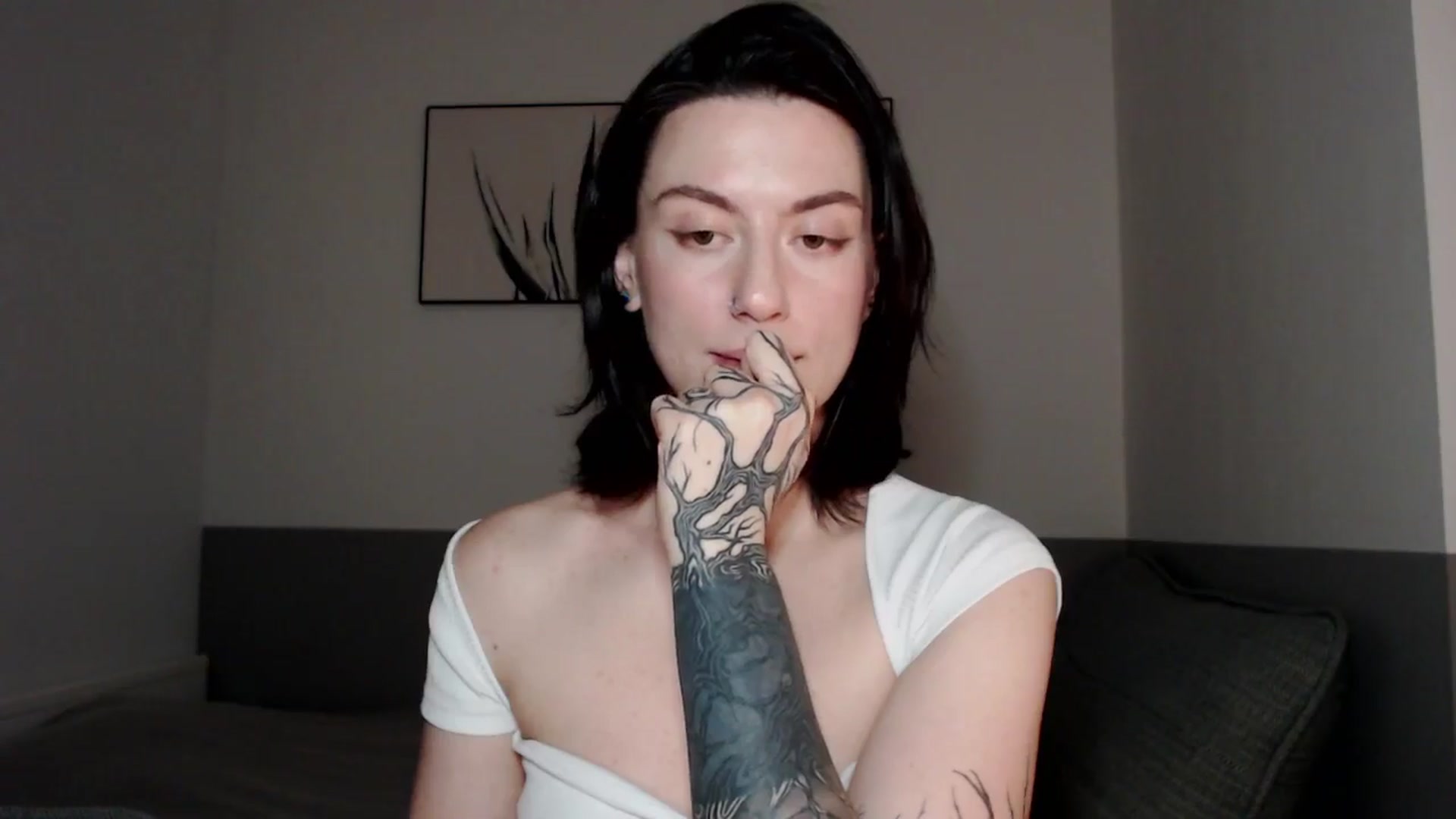 Gallery image thumbnail from HeyAriel's myfreecams stream on, 12/22/2025, 08:07 image 15 of 20