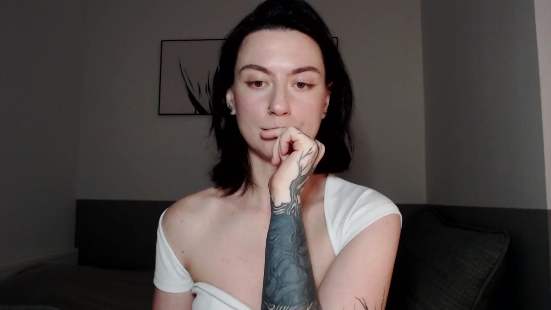Gallery image thumbnail from HeyAriel's myfreecams stream on, 12/22/2025, 08:07 image 19 of 20