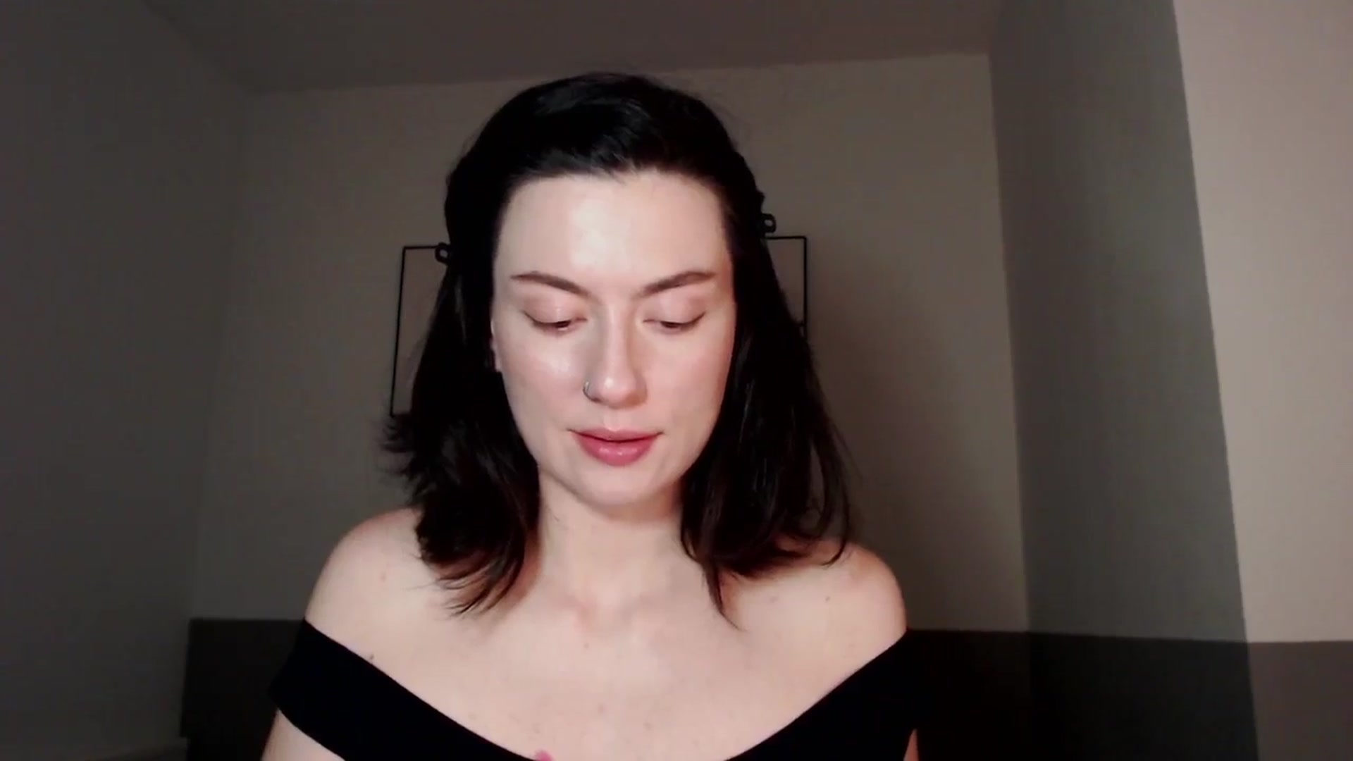Gallery image thumbnail from HeyAriel's myfreecams stream on, 12/30/2025, 19:52 image 8 of 20
