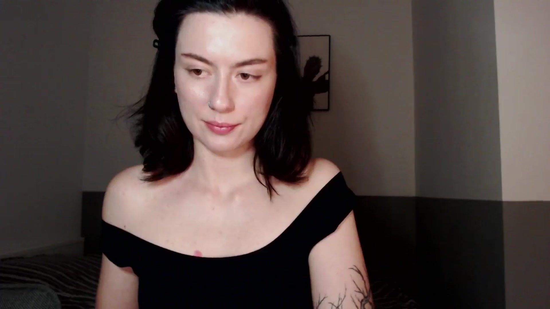 Gallery image thumbnail from HeyAriel's myfreecams stream on, 12/30/2025, 19:52 image 18 of 20