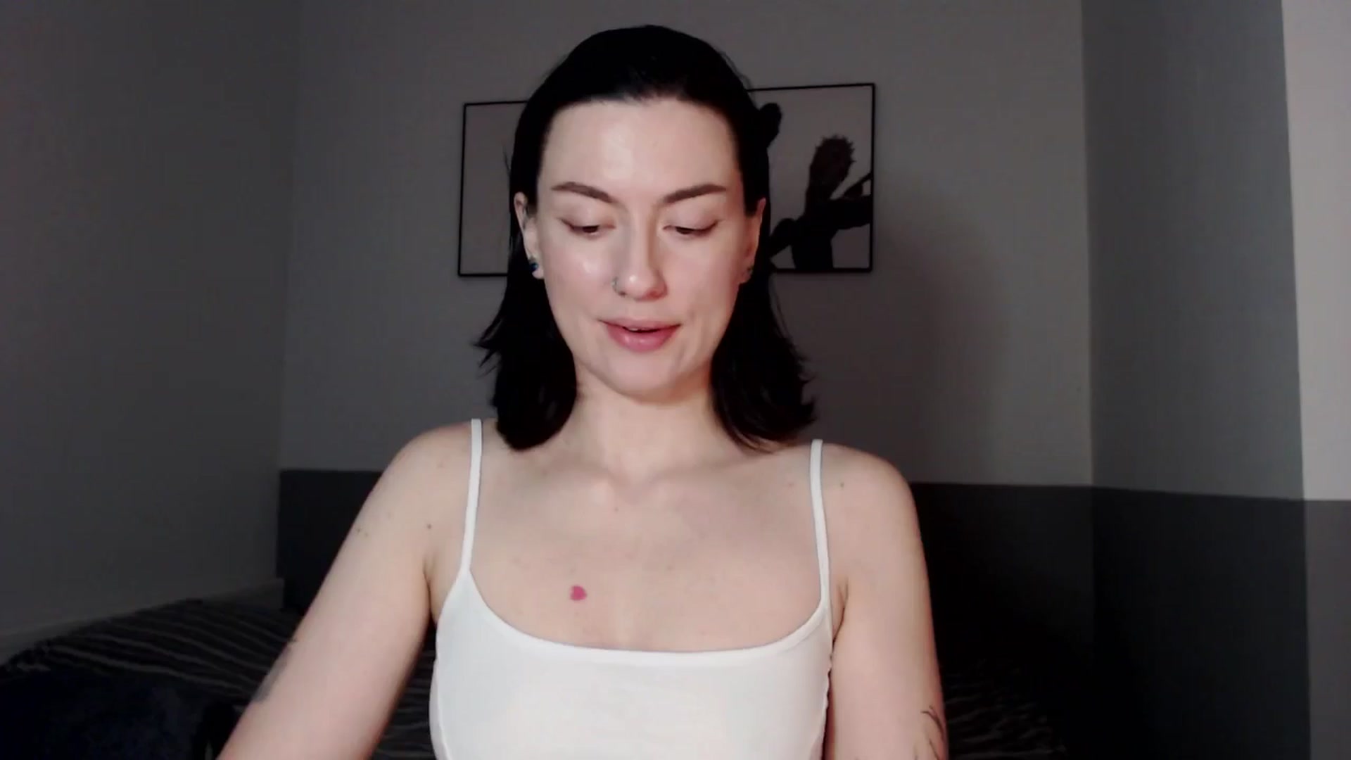 Gallery image thumbnail from HeyAriel's myfreecams stream on, 12/31/2025, 09:23 image 10 of 20