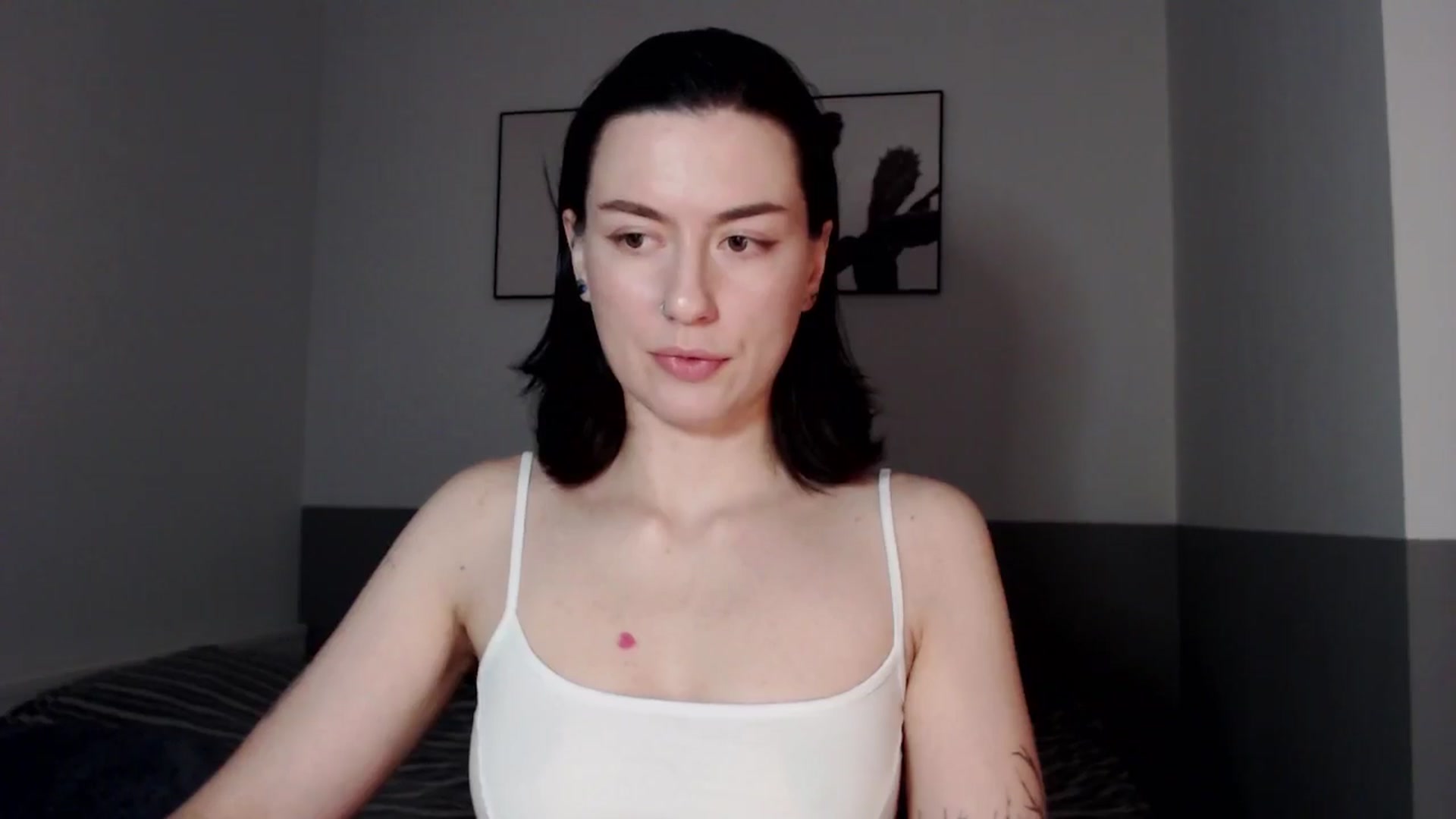 Gallery image thumbnail from HeyAriel's myfreecams stream on, 12/31/2025, 09:23 image 15 of 20