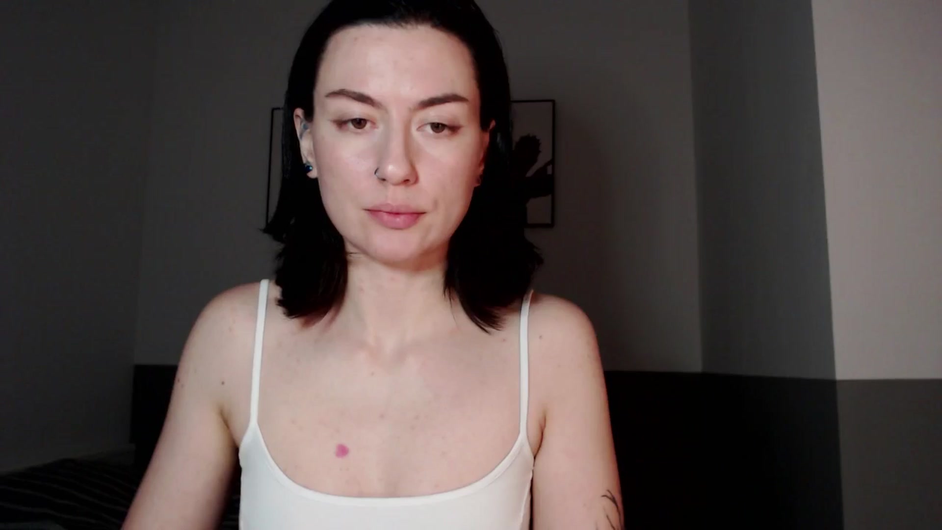 Gallery image thumbnail from HeyAriel's myfreecams stream on, 12/31/2025, 12:36 image 15 of 20