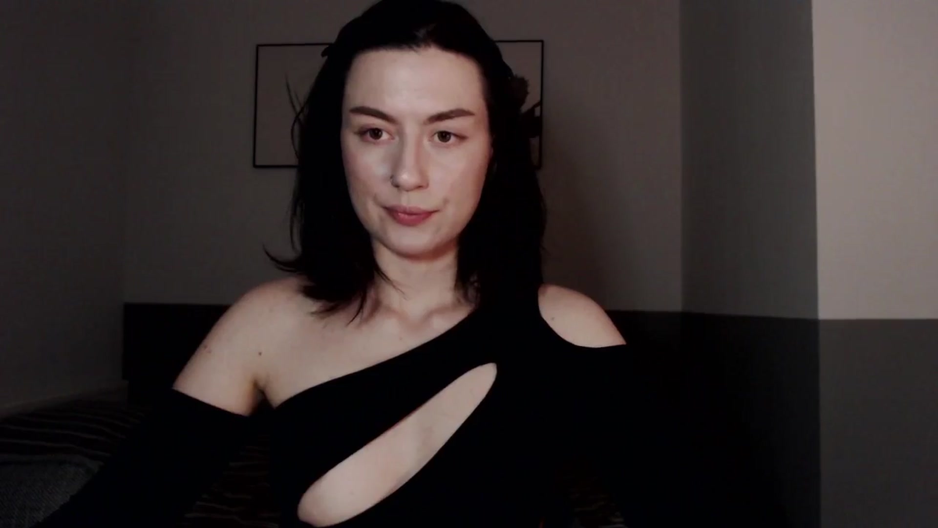 Gallery image thumbnail from HeyAriel's myfreecams stream on, 01/04/2026, 20:44 image 8 of 20