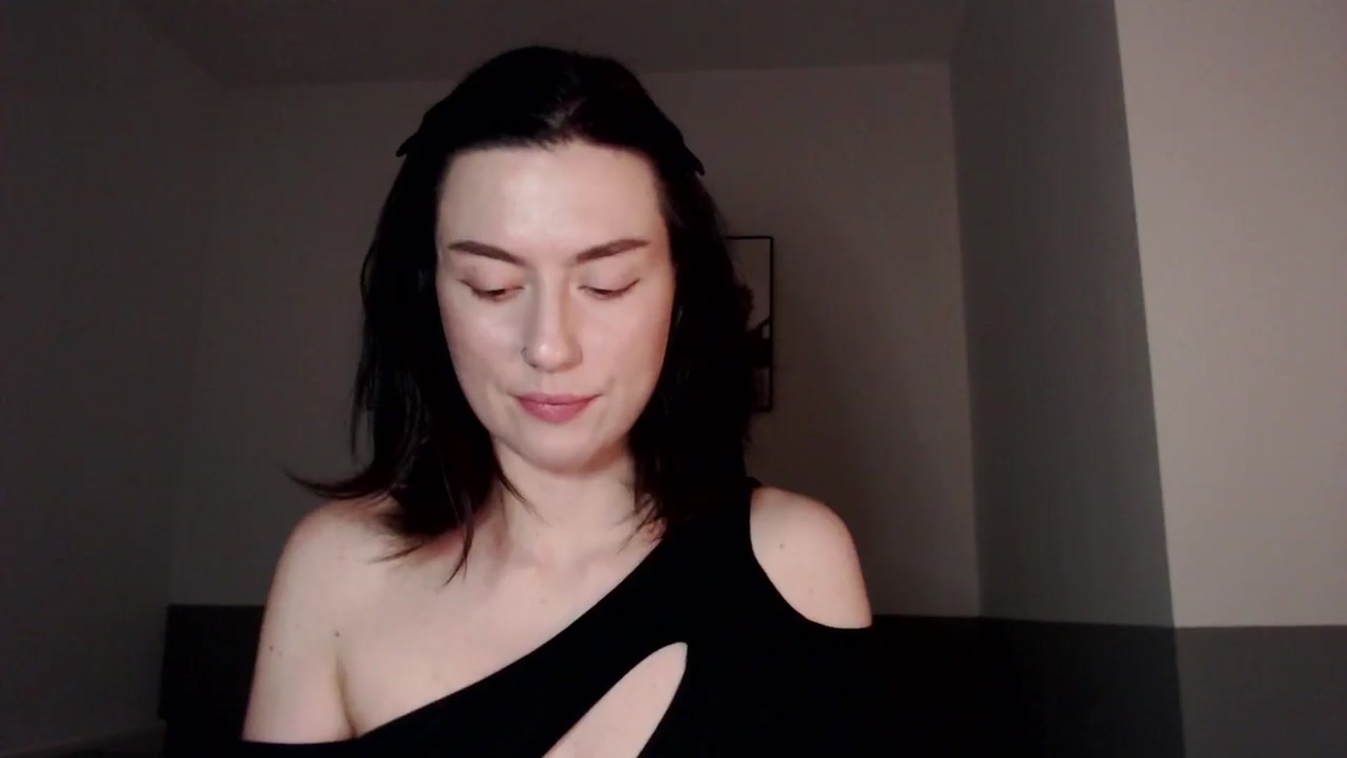 Gallery image thumbnail from HeyAriel's myfreecams stream on, 01/04/2026, 20:44 image 6 of 20