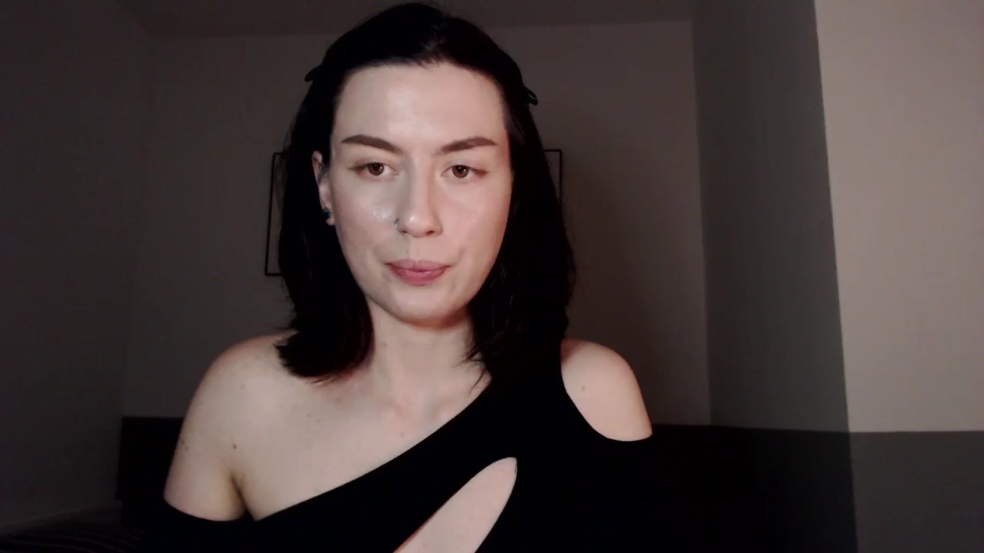 Gallery image thumbnail from HeyAriel's myfreecams stream on, 01/04/2026, 20:44 image 20 of 20