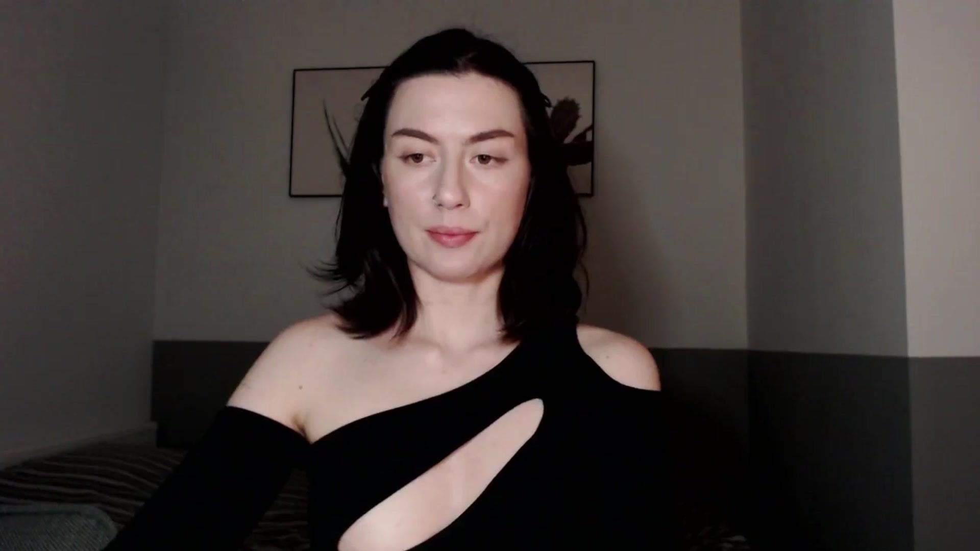 Gallery image thumbnail from HeyAriel's myfreecams stream on, 01/04/2026, 21:51 image 19 of 20