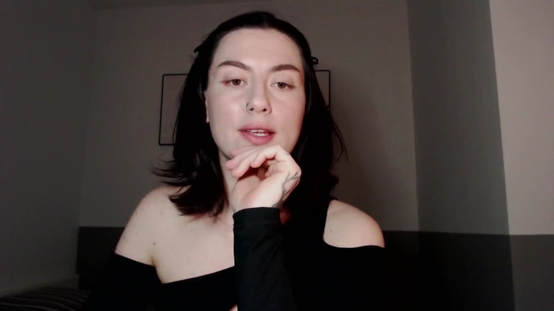 Gallery image thumbnail from HeyAriel's myfreecams stream on, 01/04/2026, 21:51 image 11 of 20