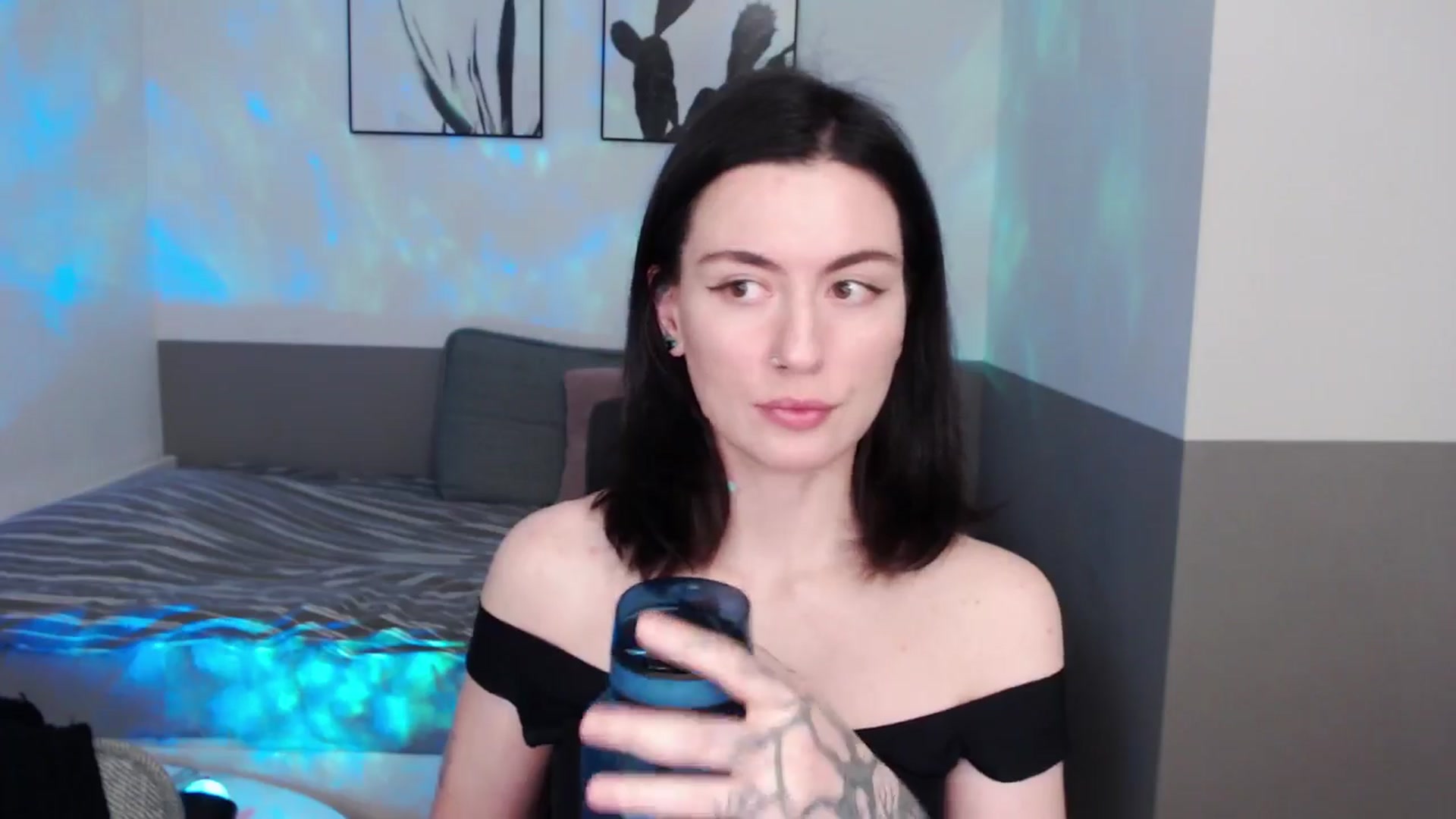 Gallery image thumbnail from HeyAriel's myfreecams stream on, 02/28/2026, 19:54 image 19 of 20