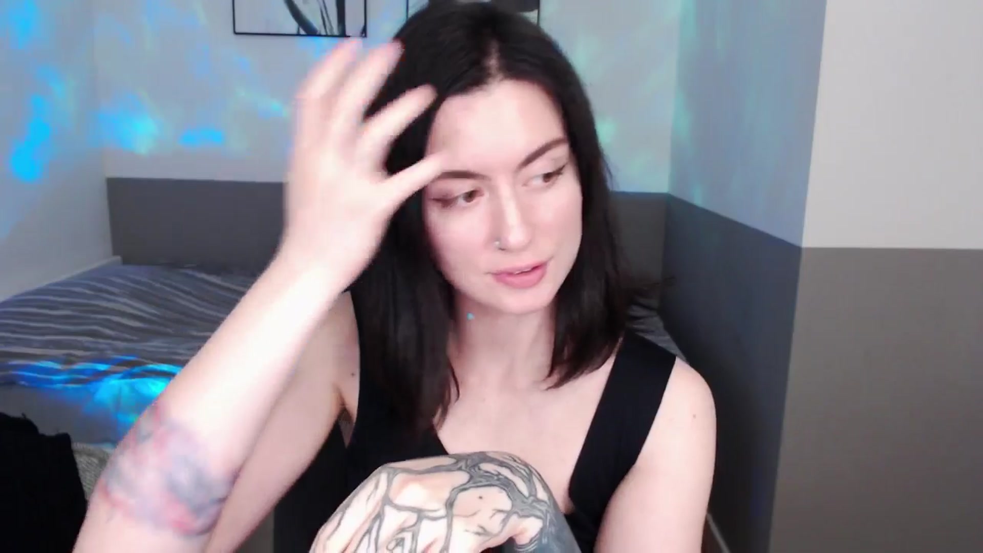 Gallery image thumbnail from HeyAriel's myfreecams stream on, 02/28/2026, 19:54 image 17 of 20