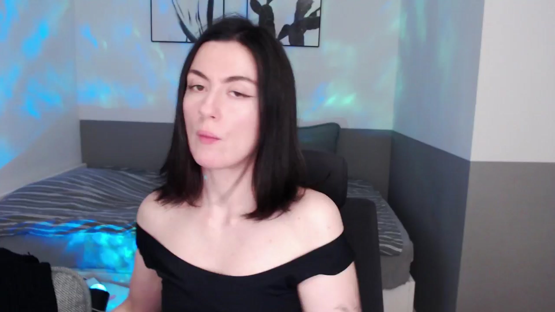 Gallery image thumbnail from HeyAriel's myfreecams stream on, 02/28/2026, 23:05 image 13 of 20