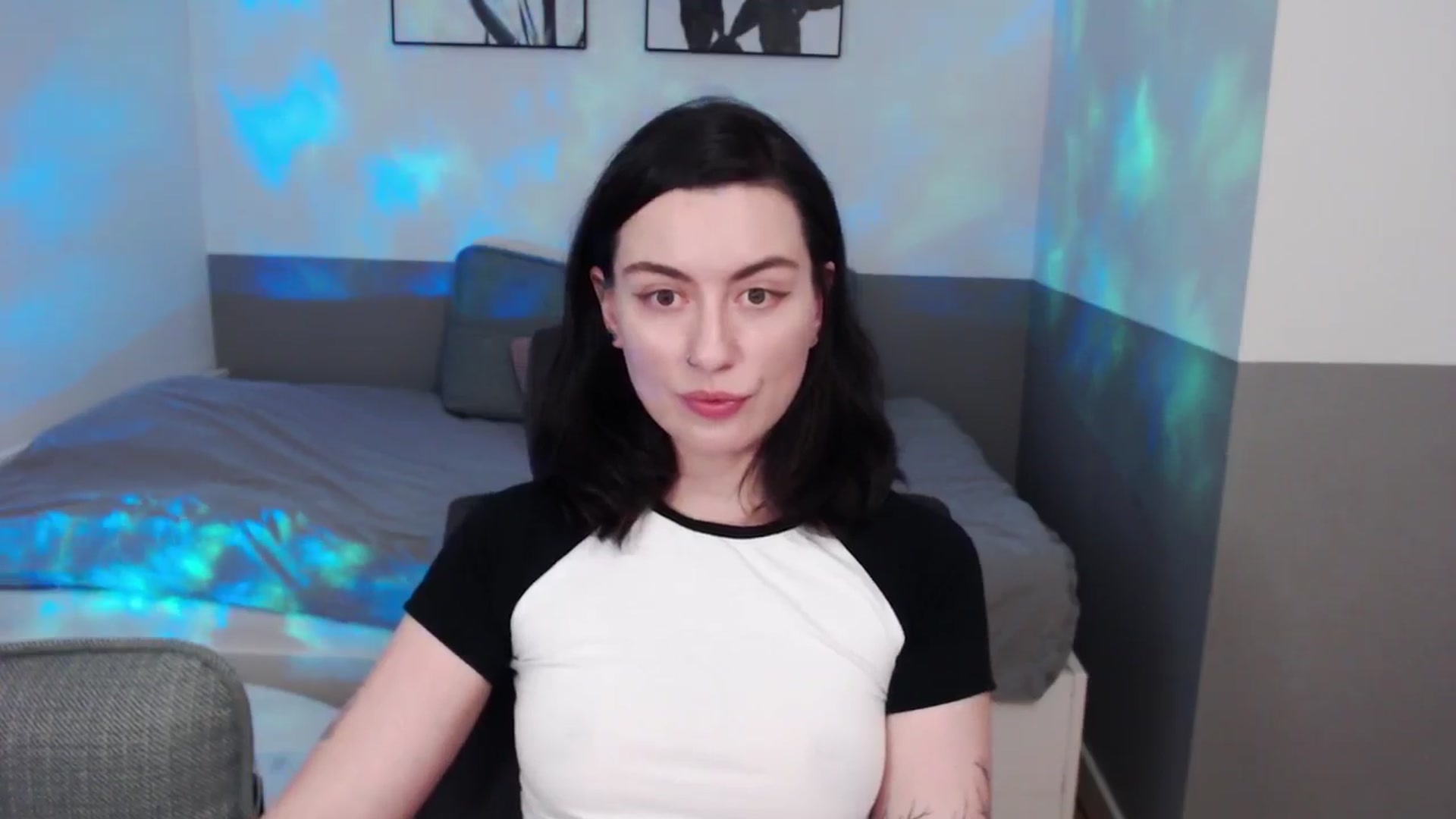 Gallery image thumbnail from HeyAriel's myfreecams stream on, 03/08/2026, 18:59 image 17 of 20