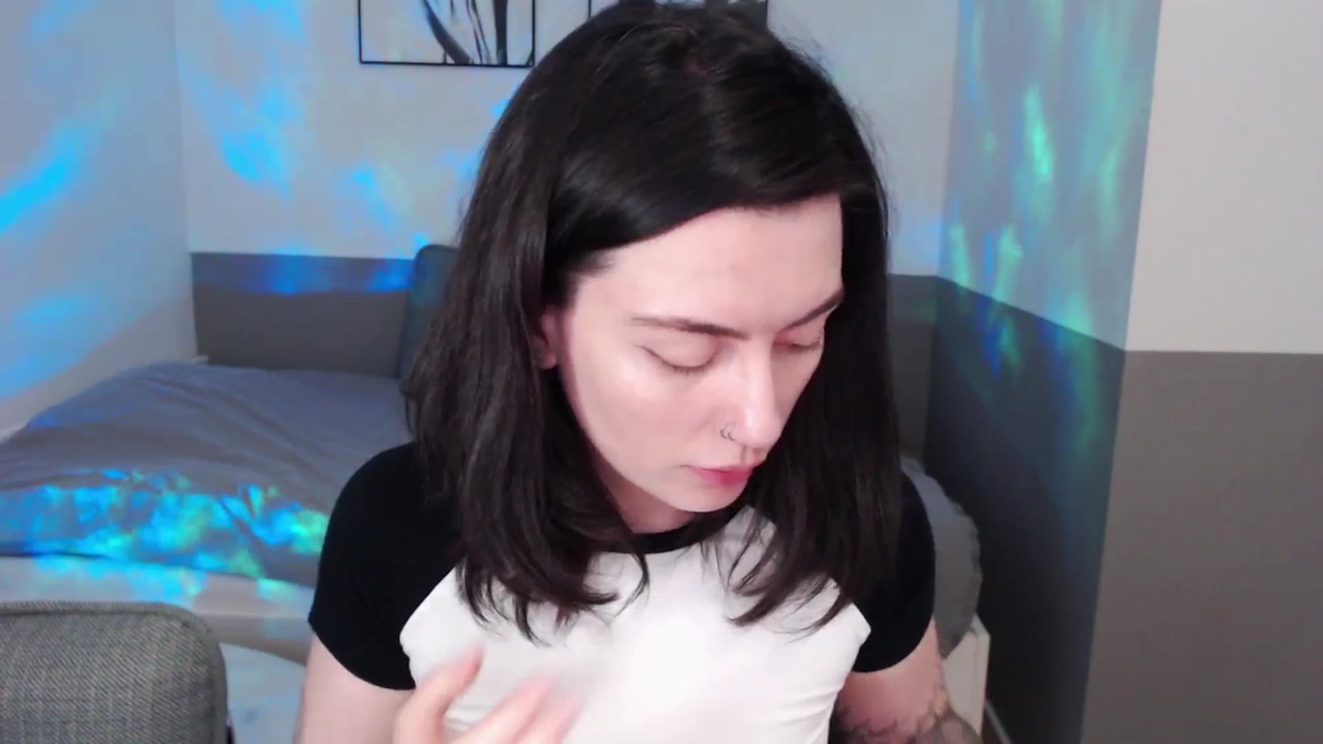 Gallery image thumbnail from HeyAriel's myfreecams stream on, 03/08/2026, 20:45 image 4 of 20