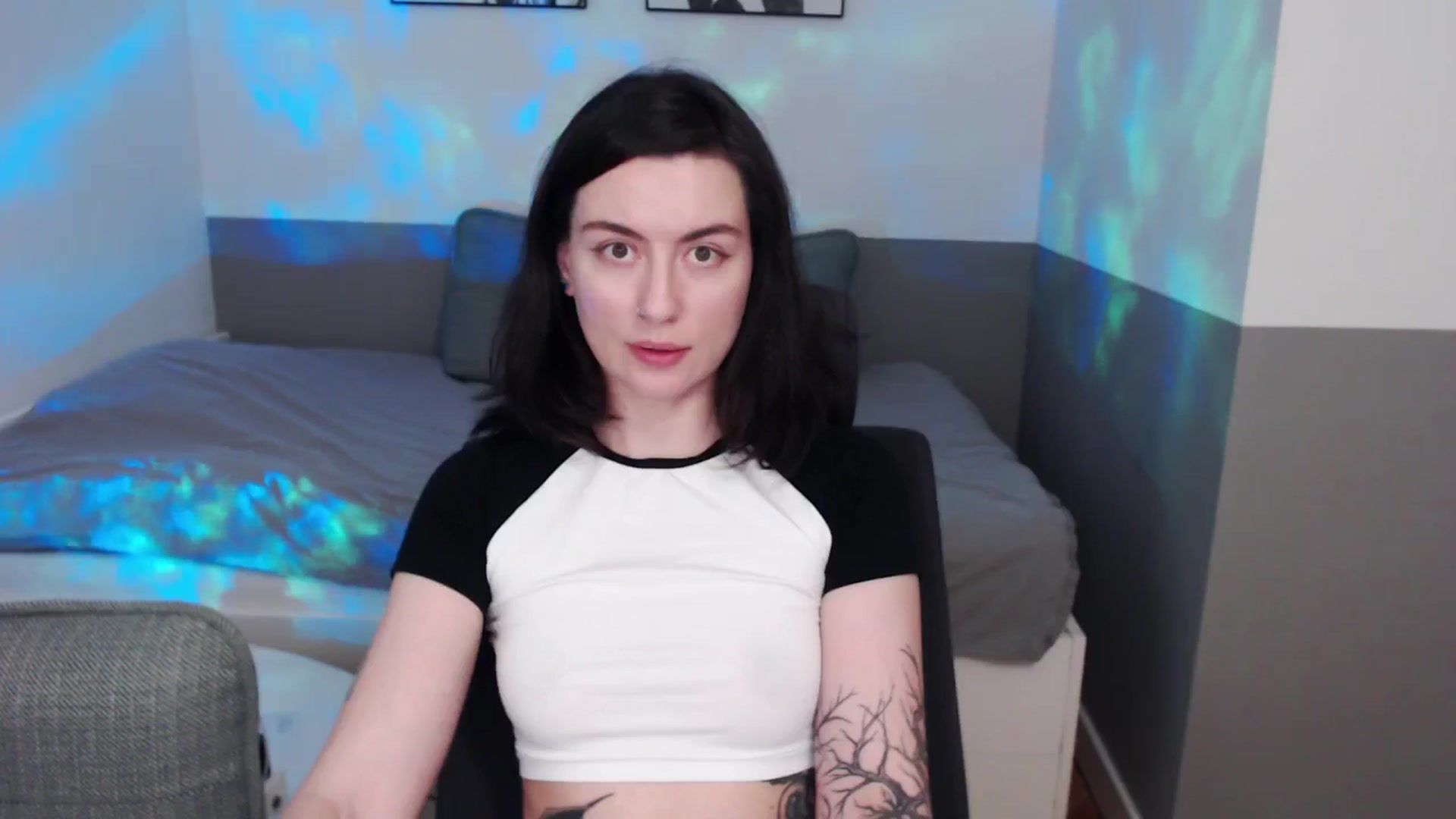 Gallery image thumbnail from HeyAriel's myfreecams stream on, 03/08/2026, 20:45 image 7 of 20