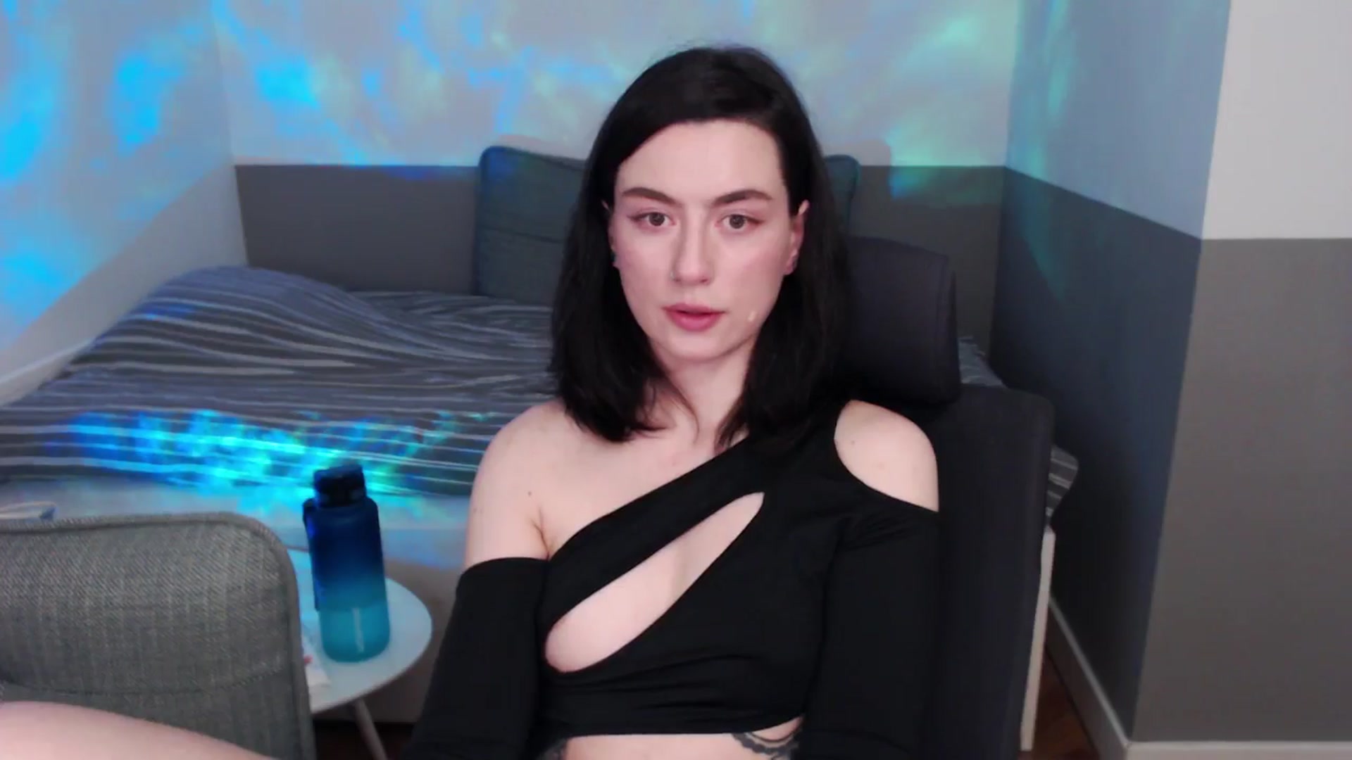 Gallery image thumbnail from HeyAriel's myfreecams stream on, 03/31/2026, 19:34 image 9 of 20