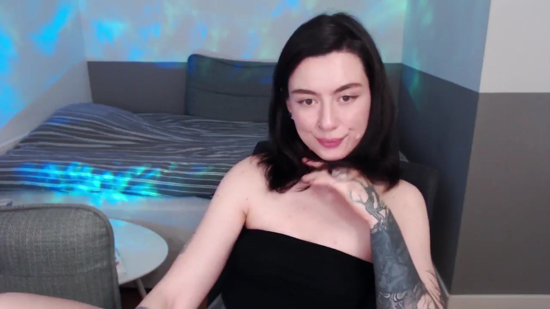Gallery image thumbnail from HeyAriel's myfreecams stream on, 03/31/2026, 21:19 image 3 of 20