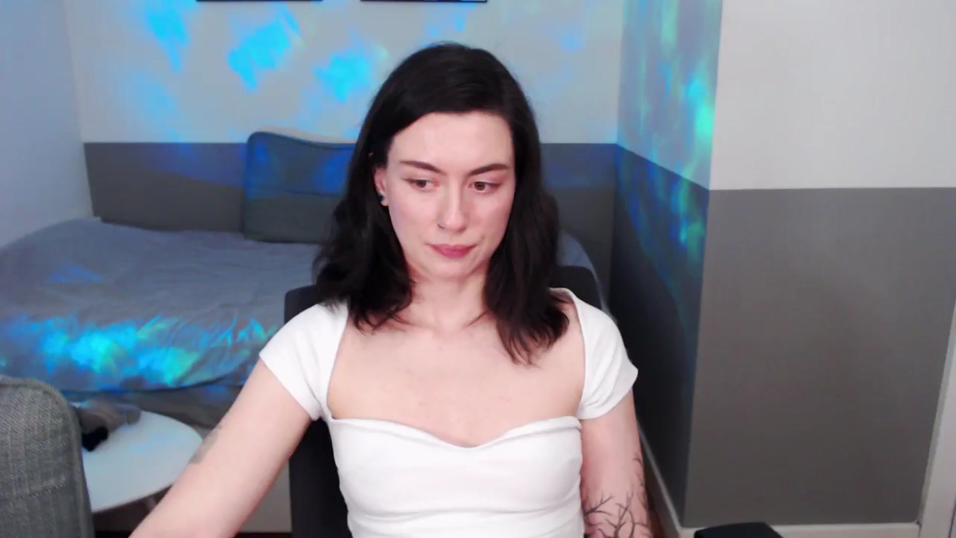 Gallery image thumbnail from HeyAriel's myfreecams stream on, 04/05/2026, 16:09 image 11 of 20