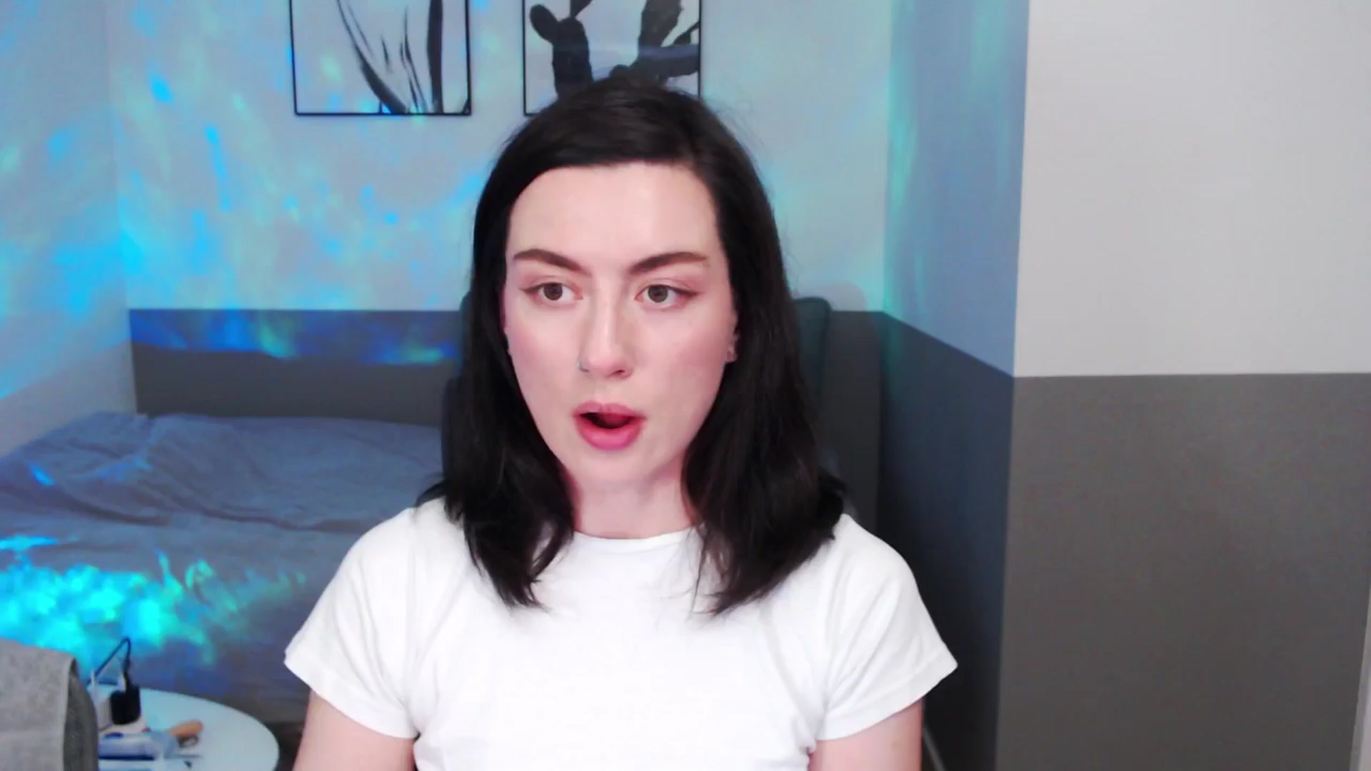 Gallery image thumbnail from HeyAriel's myfreecams stream on, 04/09/2026, 18:59 image 1 of 20