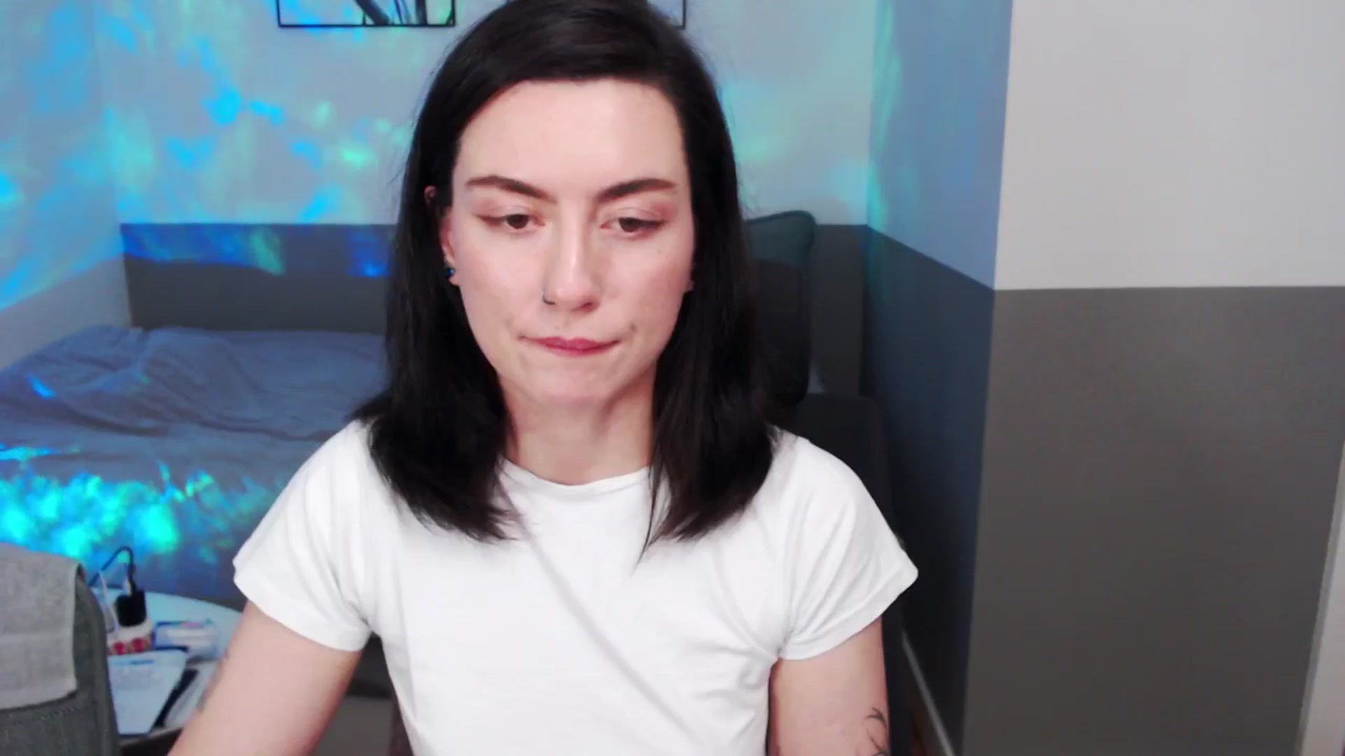 Gallery image thumbnail from HeyAriel's myfreecams stream on, 04/09/2026, 18:59 image 12 of 20