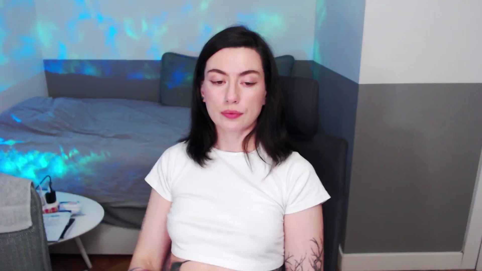 Gallery image thumbnail from HeyAriel's myfreecams stream on, 04/09/2026, 18:59 image 15 of 20