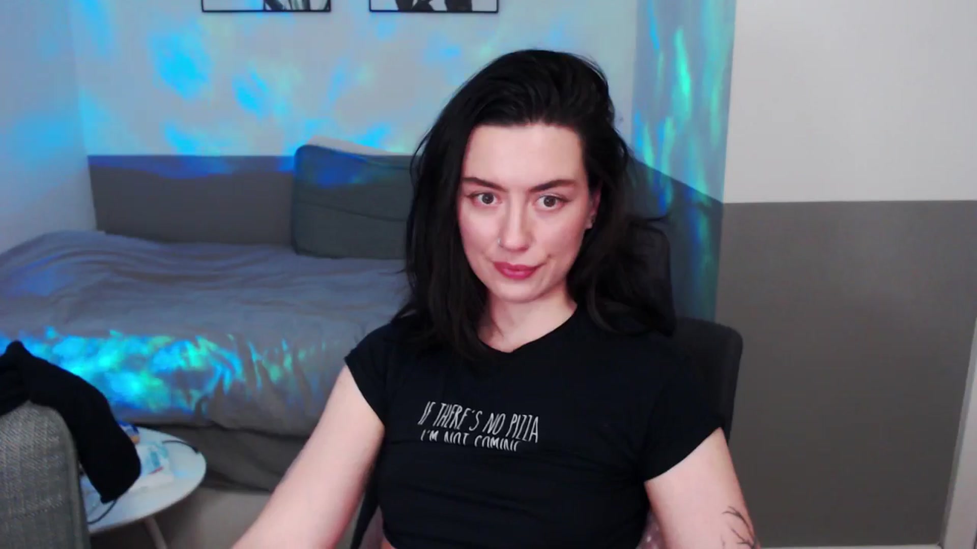 Gallery image thumbnail from HeyAriel's myfreecams stream on, 04/11/2026, 18:21 image 8 of 20