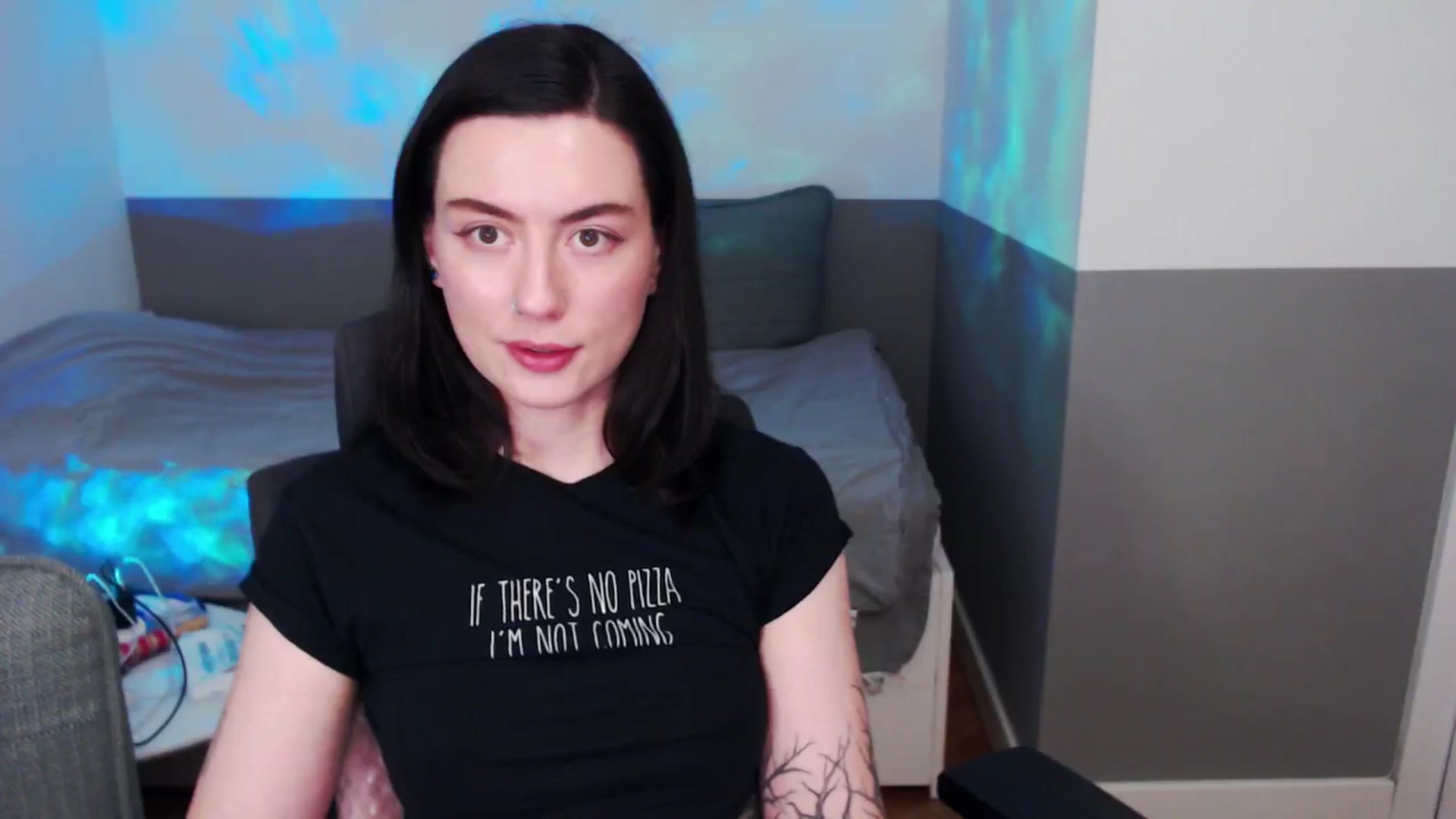 Gallery image thumbnail from HeyAriel's myfreecams stream on, 04/11/2026, 18:21 image 4 of 20