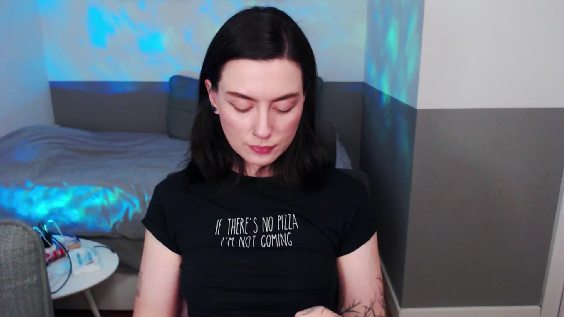 Gallery image thumbnail from HeyAriel's myfreecams stream on, 04/11/2026, 18:21 image 1 of 20