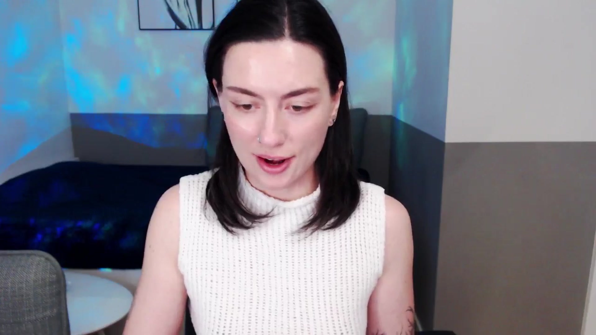 Gallery image thumbnail from HeyAriel's myfreecams stream on, 04/18/2026, 21:35 image 7 of 20