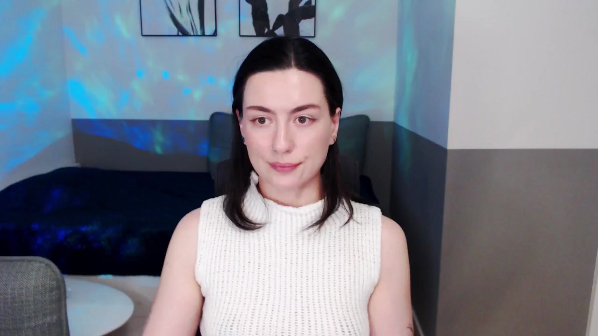 Gallery image thumbnail from HeyAriel's myfreecams stream on, 04/18/2026, 21:35 image 1 of 20