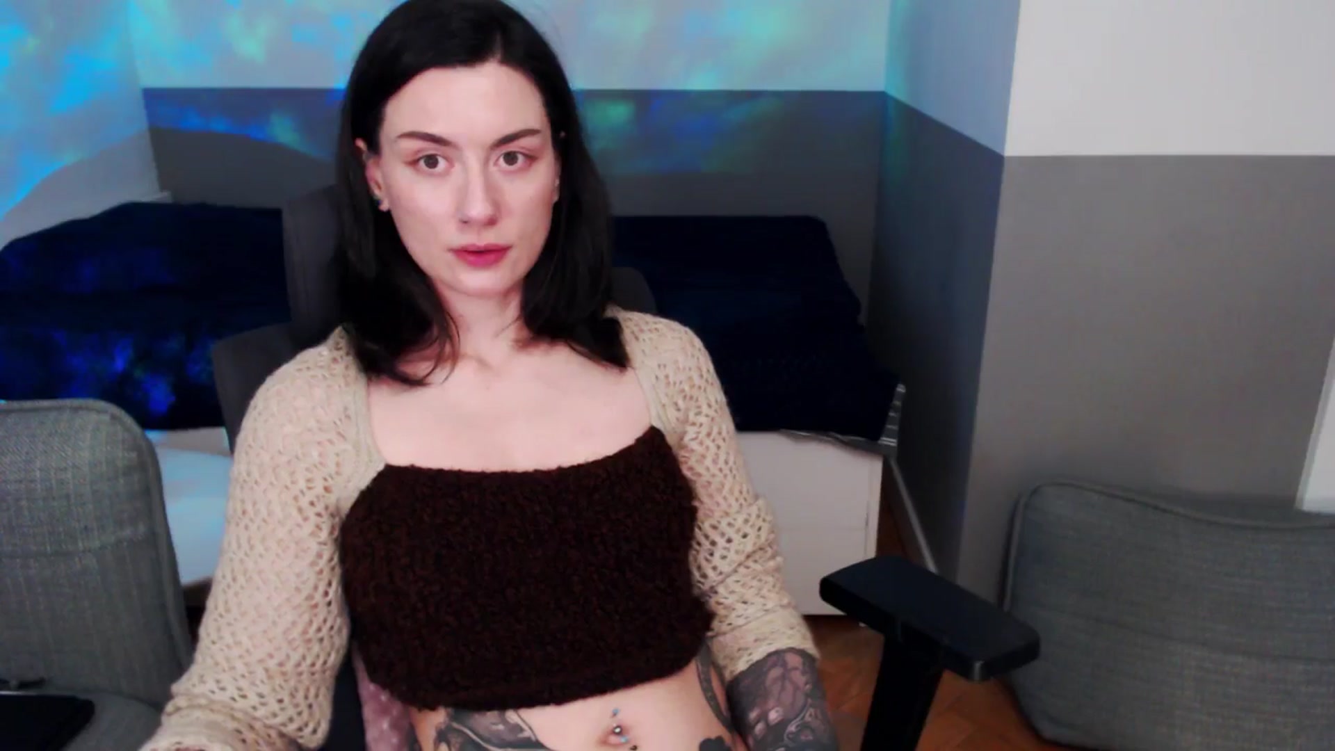 Gallery image thumbnail from HeyAriel's myfreecams stream on, 04/19/2026, 15:27 image 16 of 20