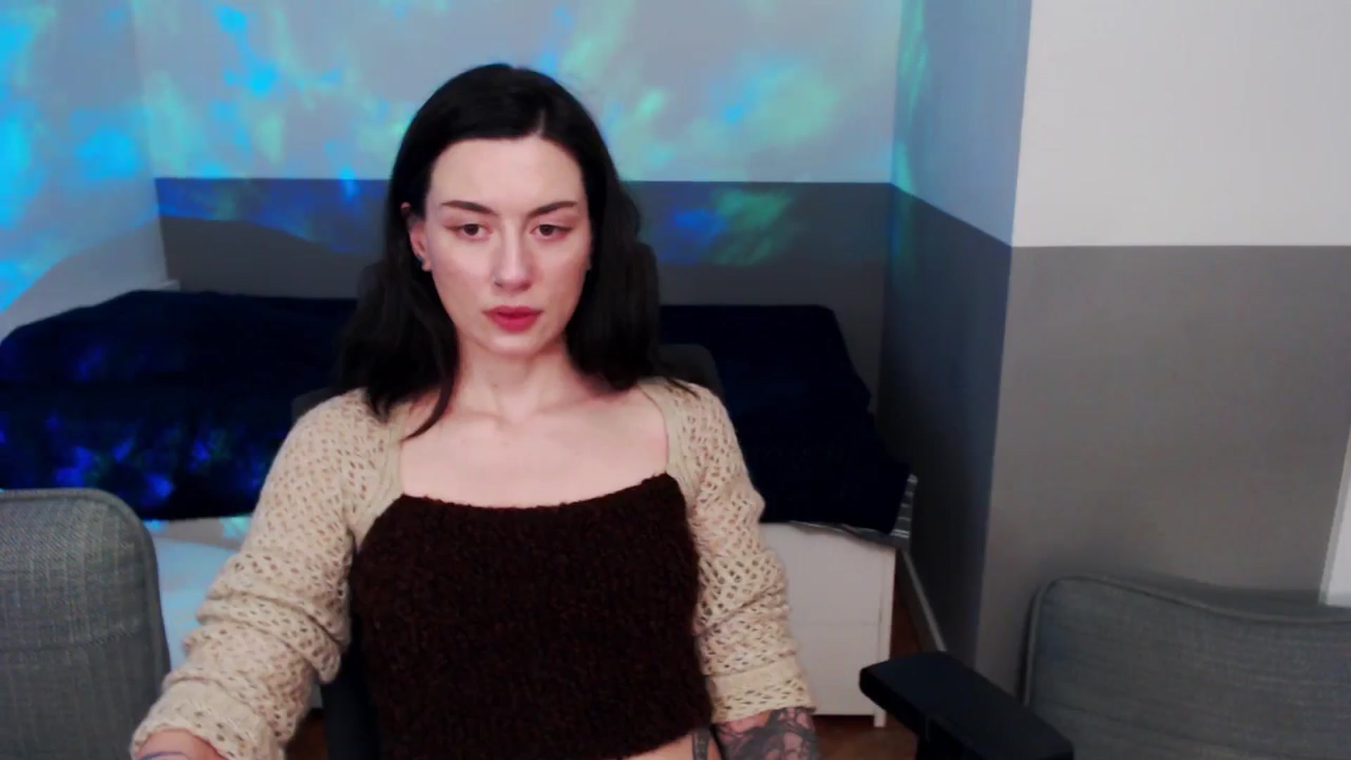 Gallery image thumbnail from HeyAriel's myfreecams stream on, 04/19/2026, 15:27 image 9 of 20