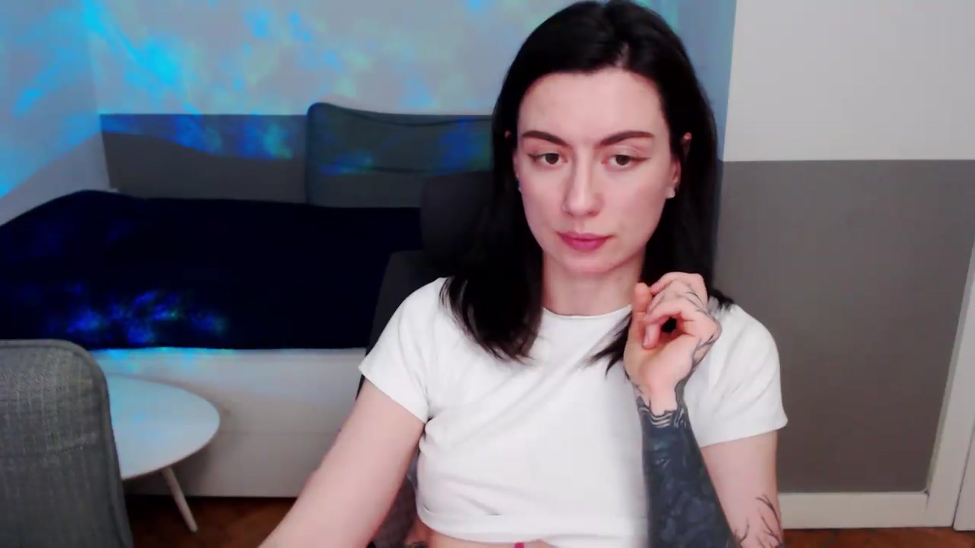 Gallery image thumbnail from HeyAriel's myfreecams stream on, 05/26/2026, 18:44 image 2 of 20