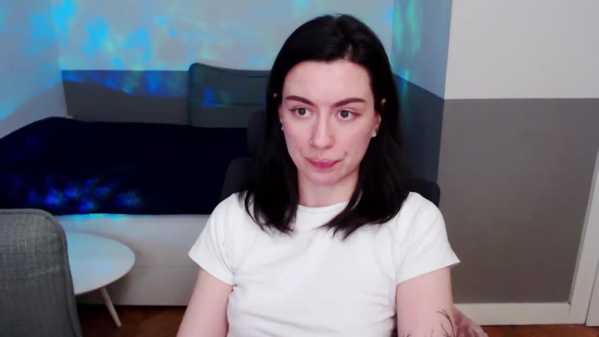 Gallery image thumbnail from HeyAriel's myfreecams stream on, 05/26/2026, 18:44 image 11 of 20