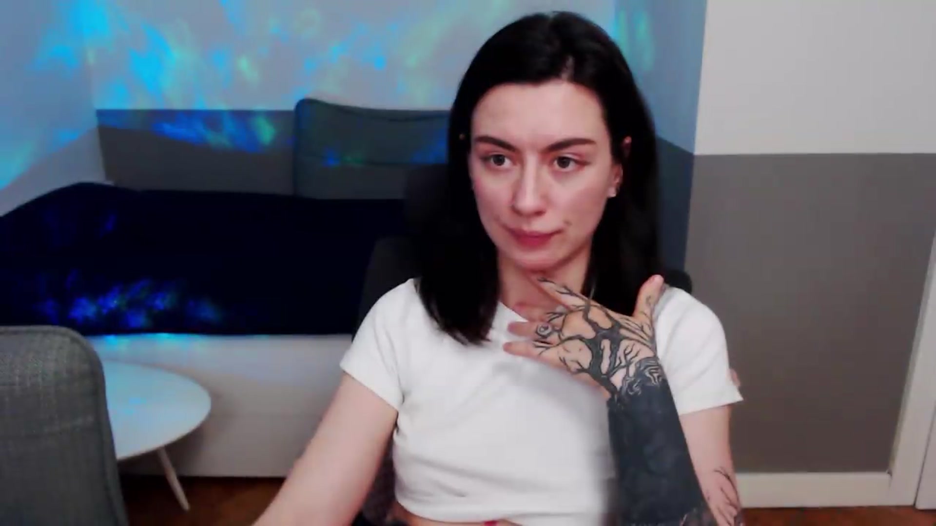 Gallery image thumbnail from HeyAriel's myfreecams stream on, 05/26/2026, 18:44 image 6 of 20