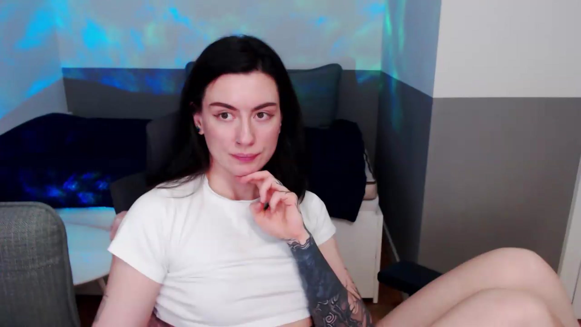Gallery image thumbnail from HeyAriel's myfreecams stream on, 05/26/2026, 19:54 image 3 of 20