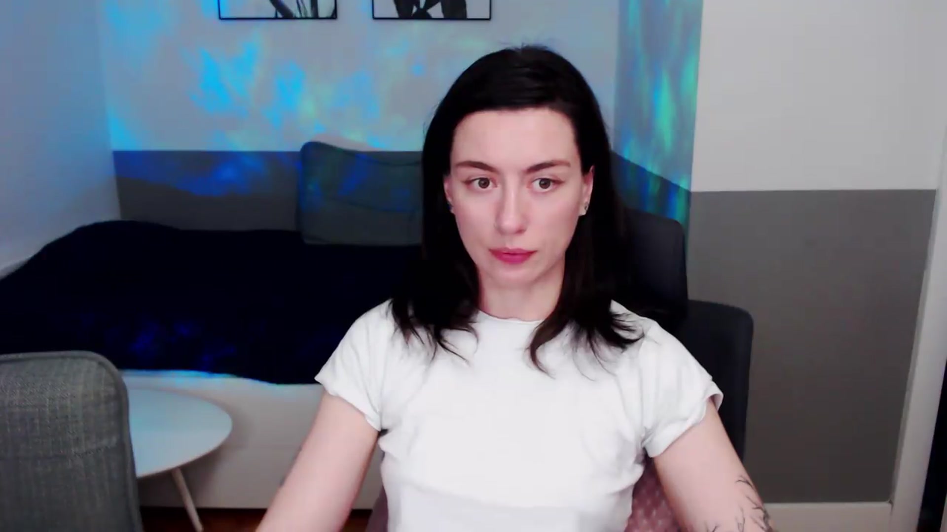 Gallery image thumbnail from HeyAriel's myfreecams stream on, 06/29/2026, 18:53 image 9 of 20