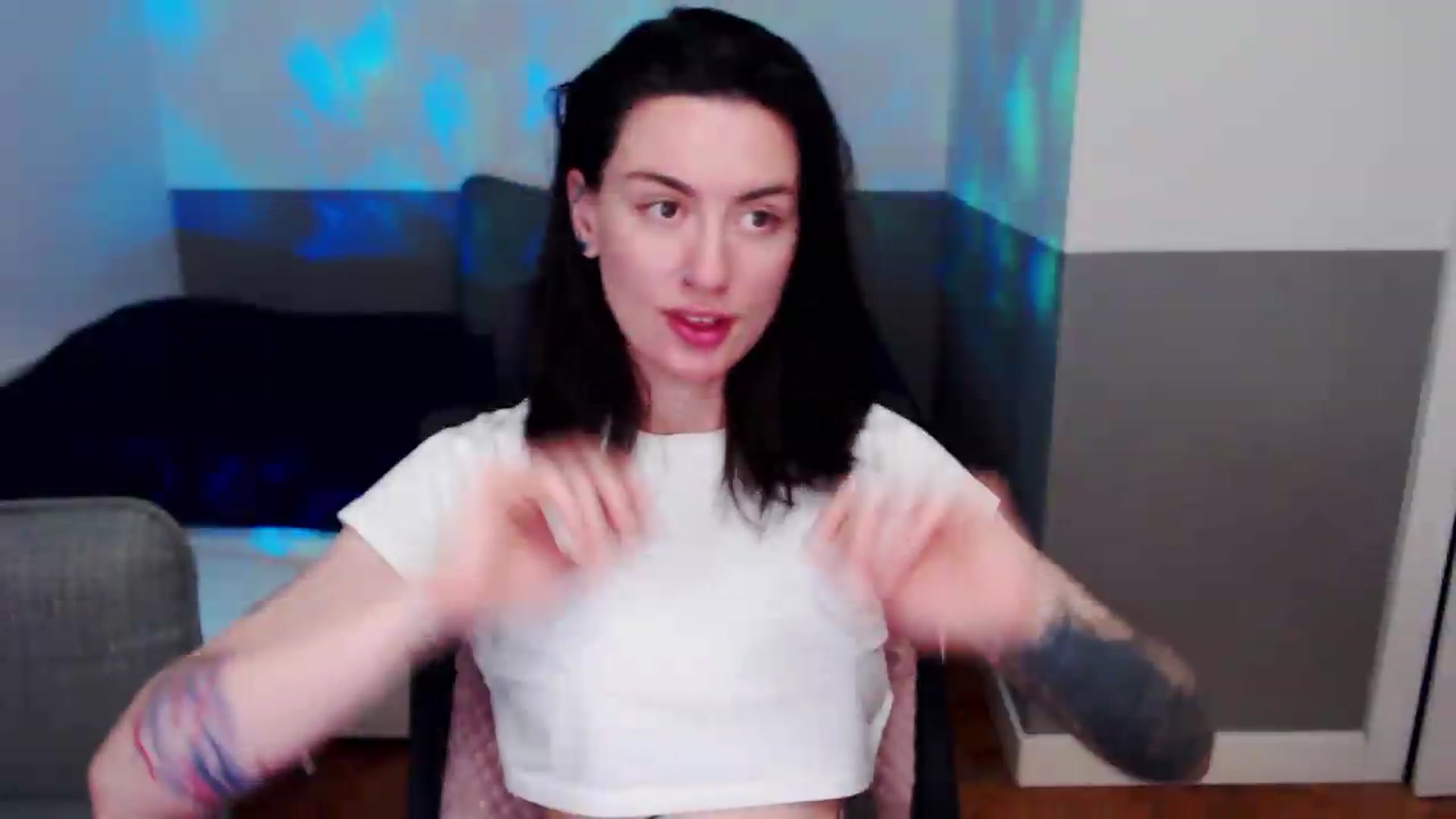 Gallery image thumbnail from HeyAriel's myfreecams stream on, 06/29/2026, 21:22 image 16 of 20