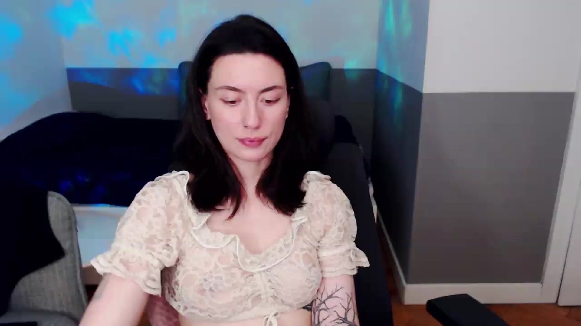 Gallery image thumbnail from HeyAriel's myfreecams stream on, 06/30/2026, 19:58 image 17 of 20