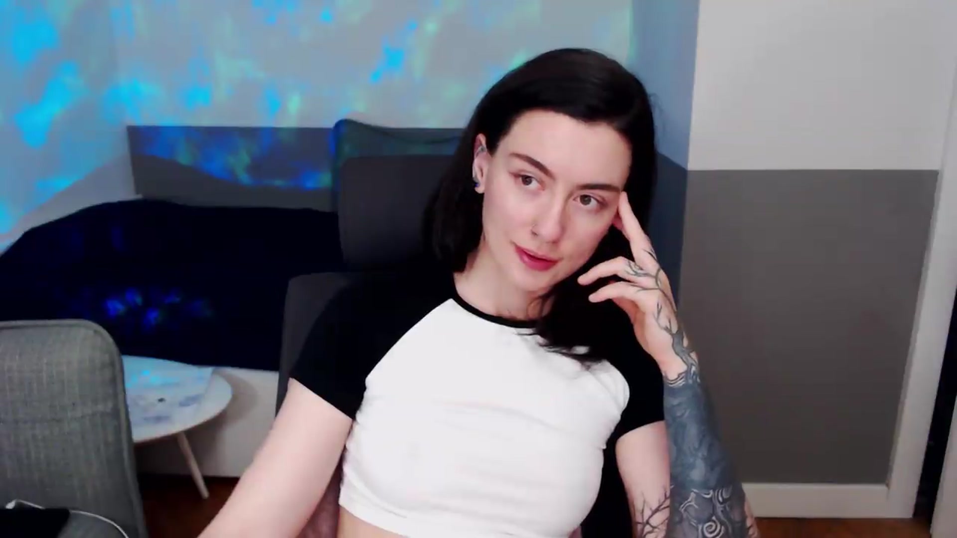 Gallery image thumbnail from HeyAriel's myfreecams stream on, 07/03/2026, 19:02 image 15 of 20