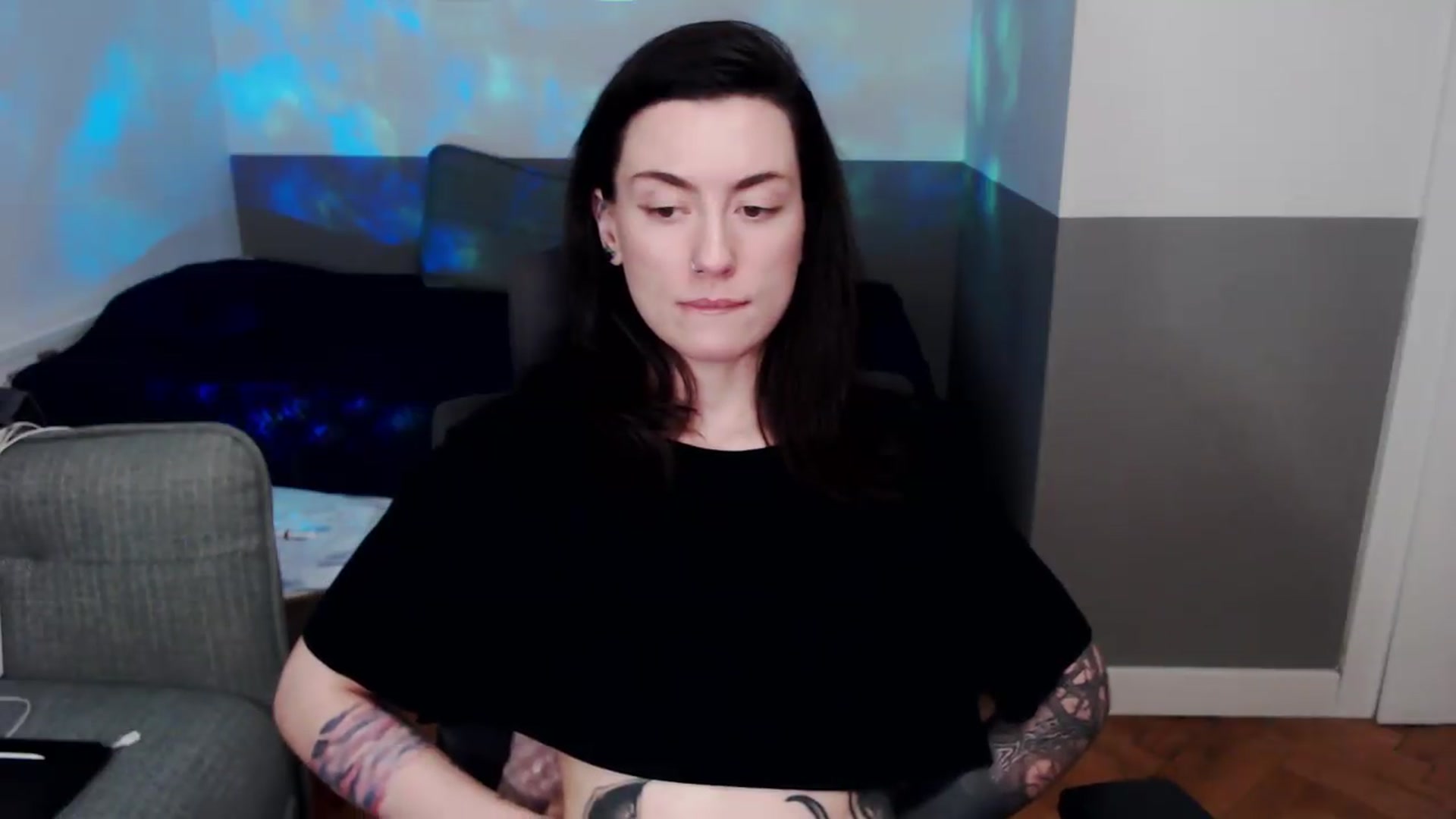Gallery image thumbnail from HeyAriel's myfreecams stream on, 07/04/2026, 20:04 image 11 of 20