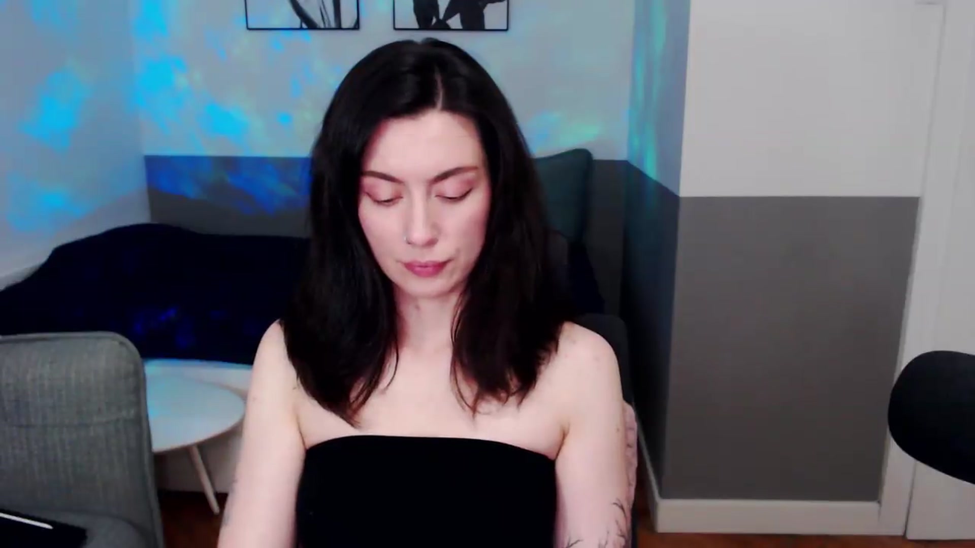 Gallery image thumbnail from HeyAriel's myfreecams stream on, 07/05/2026, 17:32 image 5 of 20